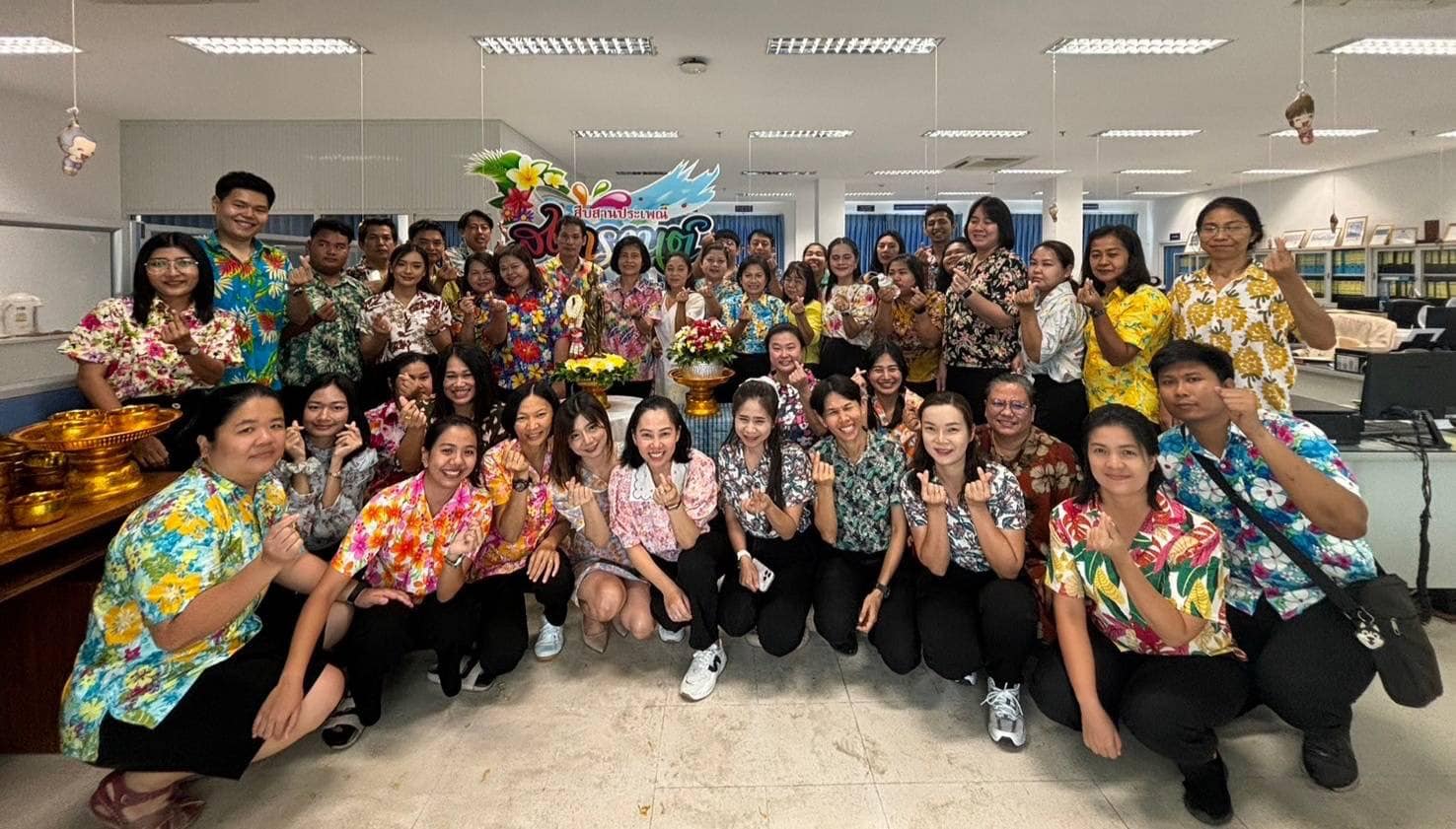 📣 พช.ราชบุรี จัดกิจกรรรมสืบสานประเพณีไทย เนื่องในเทศกาลสงกรานต์ ปี 2567 สรงน้ำพระและรดน้ำขอพรพัฒนาการจังหวัดราชบุรี 💦