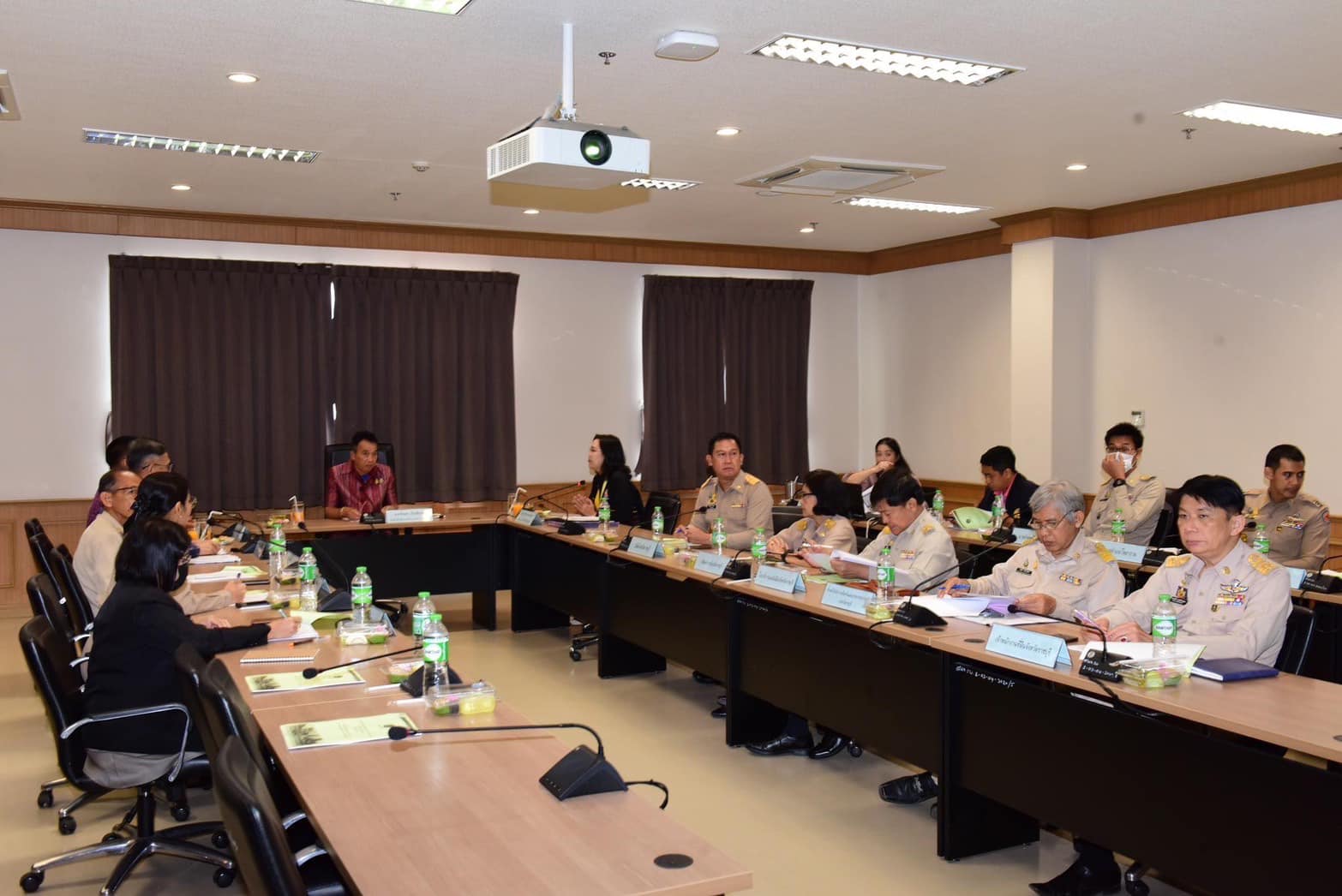 📣 พช.ราชบุรี ร่วมประชุมติดตามการตรวจราชการของรองหัวหน้าผู้ตรวจราชการกระทรวงมหาดไทย (นายวัชรเดช เกียรติชานน)