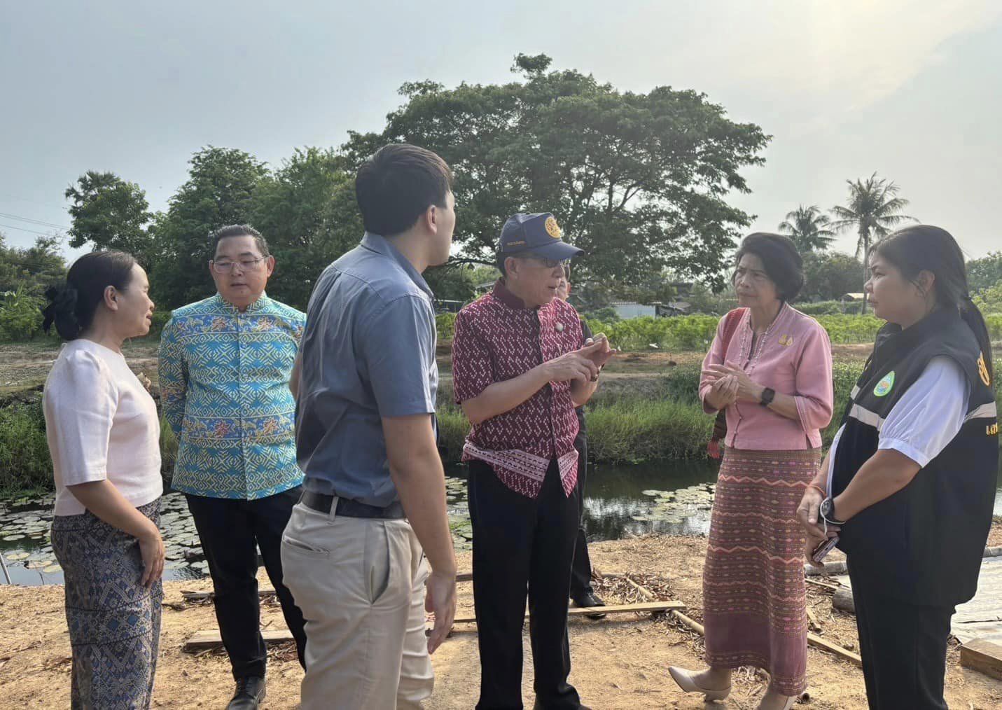 📣  พช. ราชบุรี ลงพื้นที่ตรวจเยี่ยมและให้กำลังใจ สนับสนุนและติดตาม ผลการดำเนินงาน ภารกิจสำคัญของกระทรวงมหาดไทย และจังหวัดราชบุรี เกิดการบูรณาการร่วมคิดร่วมทำสรรสร้างสิ่งดีให้เกิดขึ้น “Change for good”