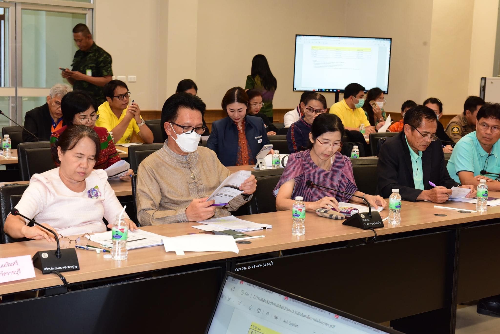 📣 พช.ราชบุรี ร่วมประชุมเตรียมการจัดกิจกรรมเดิน วิ่ง ปั่น ธงตราสัญลักษณ์งานเฉลิมพระเกียรติพระบาทสมเด็จพระเจ้าอยู่หัว เนื่องในโอกาสพระราชพิธีมหามงคลเฉลิมพระชนมพรรษา 6 รอบ 28 กรกฎาคม 2567 จังหวัดราชบุรี ครั้งที่ 1/2567