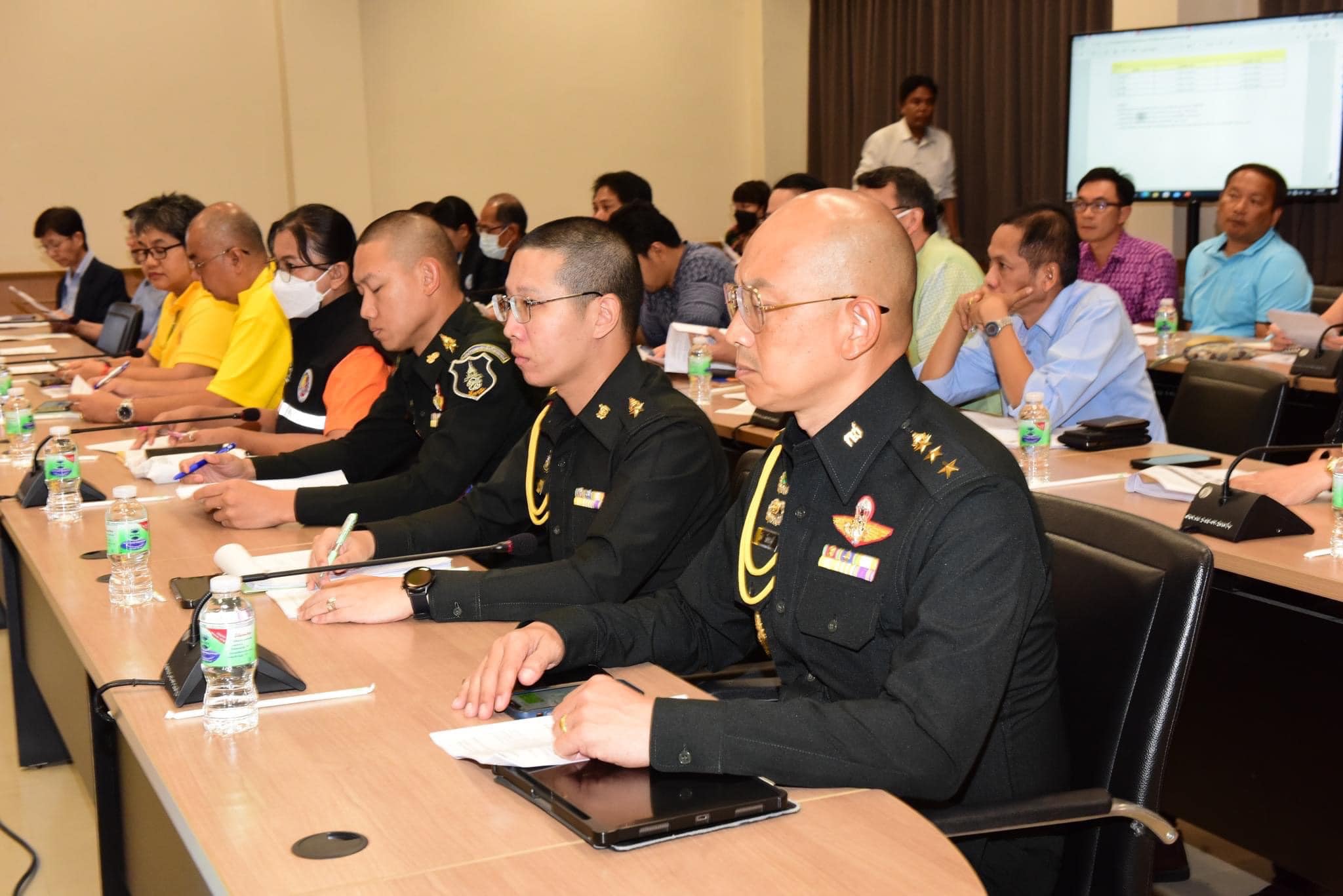 📣 พช.ราชบุรี ร่วมประชุมเตรียมการจัดกิจกรรมเดิน วิ่ง ปั่น ธงตราสัญลักษณ์งานเฉลิมพระเกียรติพระบาทสมเด็จพระเจ้าอยู่หัว เนื่องในโอกาสพระราชพิธีมหามงคลเฉลิมพระชนมพรรษา 6 รอบ 28 กรกฎาคม 2567 จังหวัดราชบุรี ครั้งที่ 1/2567