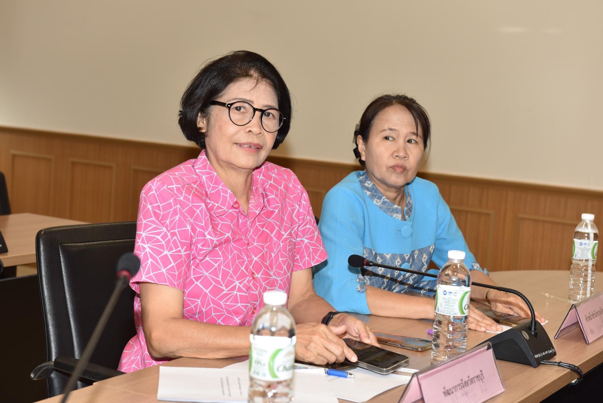 📣 พช.ราชบุรี ร่วมประชุมผ่านทางระบบ Zoom Meeting จากกระทรวงมหาดไทยของคณะทำงานฝ่ายจัดทำและเก็บรักษาคนโทน้ำพระพุทธมนต์ศักดิ์สิทธิ์ ครั้งที่ 1/2567