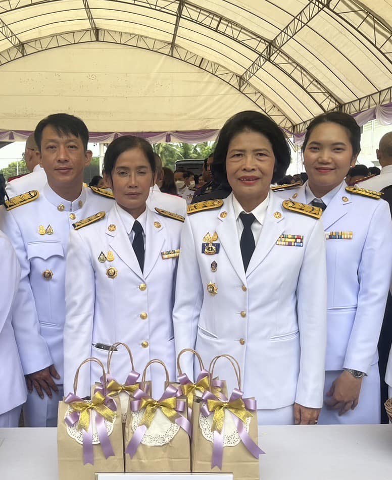 📣 พช.ราชบุรี ร่วมพิธีทำบุญตักบาตร เพื่อถวายเป็นพระราชกุศล เนื่องในโอกาสวันเฉลิมพระชนมพรรษา สมเด็จพระนางเจ้าฯ พระบรมราชินี 3 มิถุนายน 2567