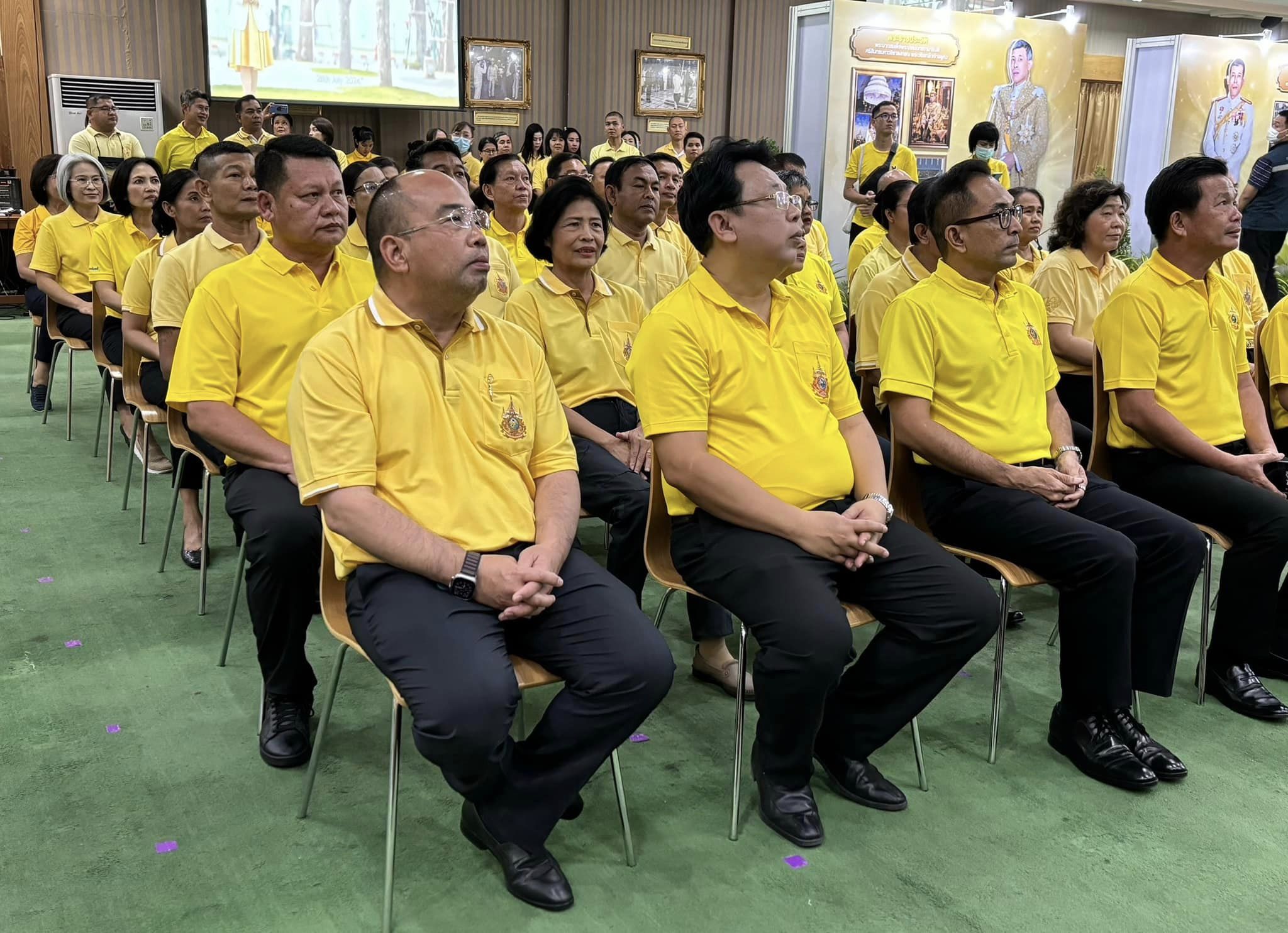 📣 พช.ราชบุรี ร่วมพิธีเปิดนิทรรศการเฉลิมพระเกียรติพระบาทสมเด็จพระเจ้าอยู่หัว ในกิจกรรมเดิน วิ่ง ปั่น ธงตราสัญลักษณ์งานเฉลิมพระเกียรติพระบาทสมเด็จพระเจ้าอยู่หัว เนื่องในโอกาสพระราชพิธีมหามงคลเฉลิมพระชนมพรรษา 6 รอบ 28 กรกฎาคม 2567