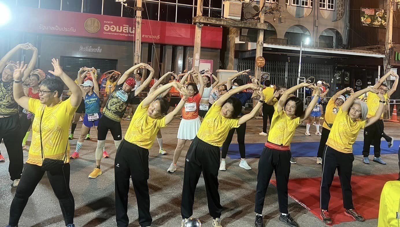 📣 พช.ราชบุรี ร่วมพิธีเปิดงาน “ เมืองราชบุรี 10 and 5K” งานวิ่งถนนระยะมาตรฐานสากล ระยะ 10 และ 5 กิโลเมตร หรือ งานวิ่งชมเมืองราชบุรี