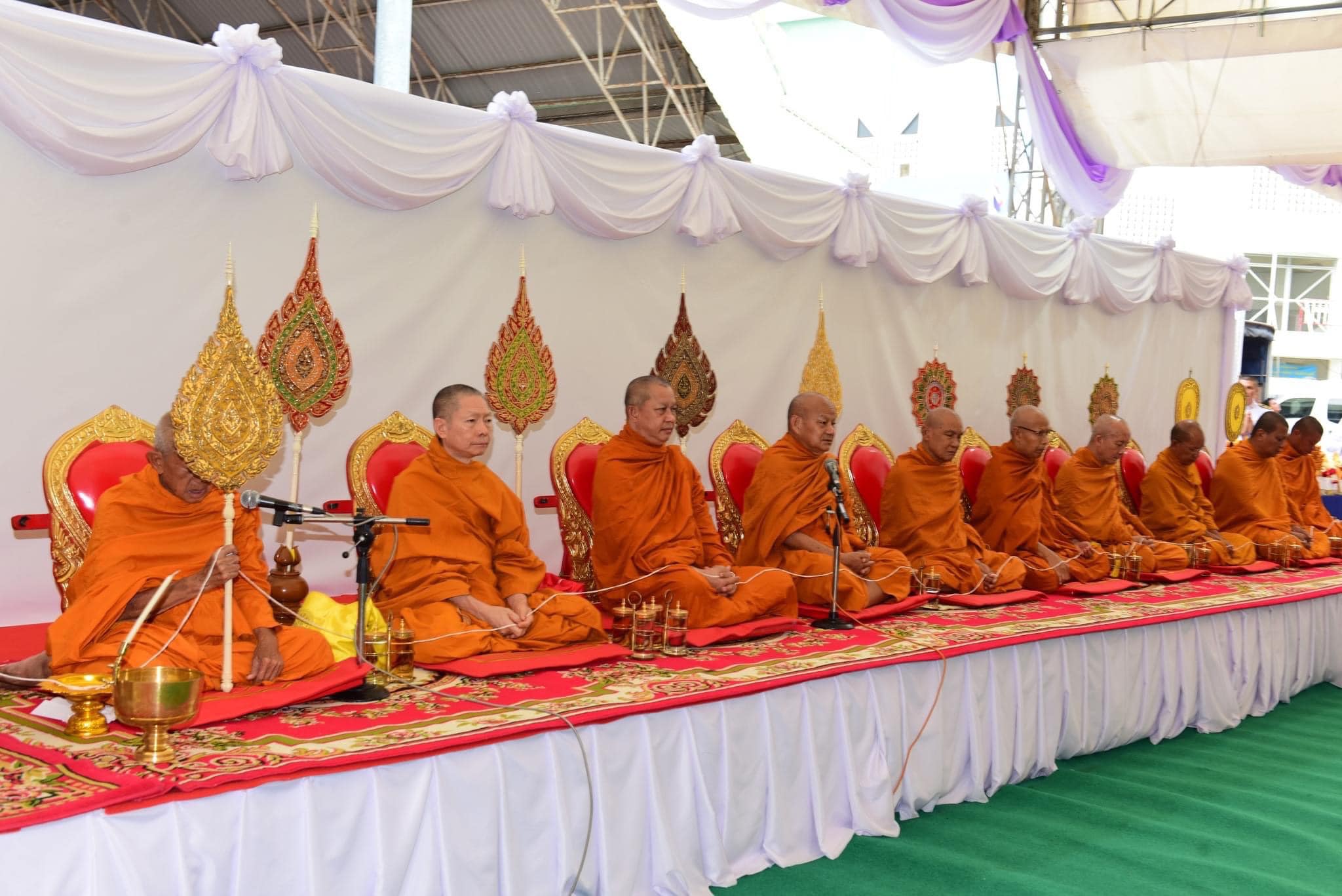 📣 พช.ราชบุรี ร่วมพิธีทำบุญตักบาตร เพื่อถวายเป็นพระราชกุศล เนื่องในโอกาสวันเฉลิมพระชนมพรรษา สมเด็จพระนางเจ้าฯ พระบรมราชินี 3 มิถุนายน 2567