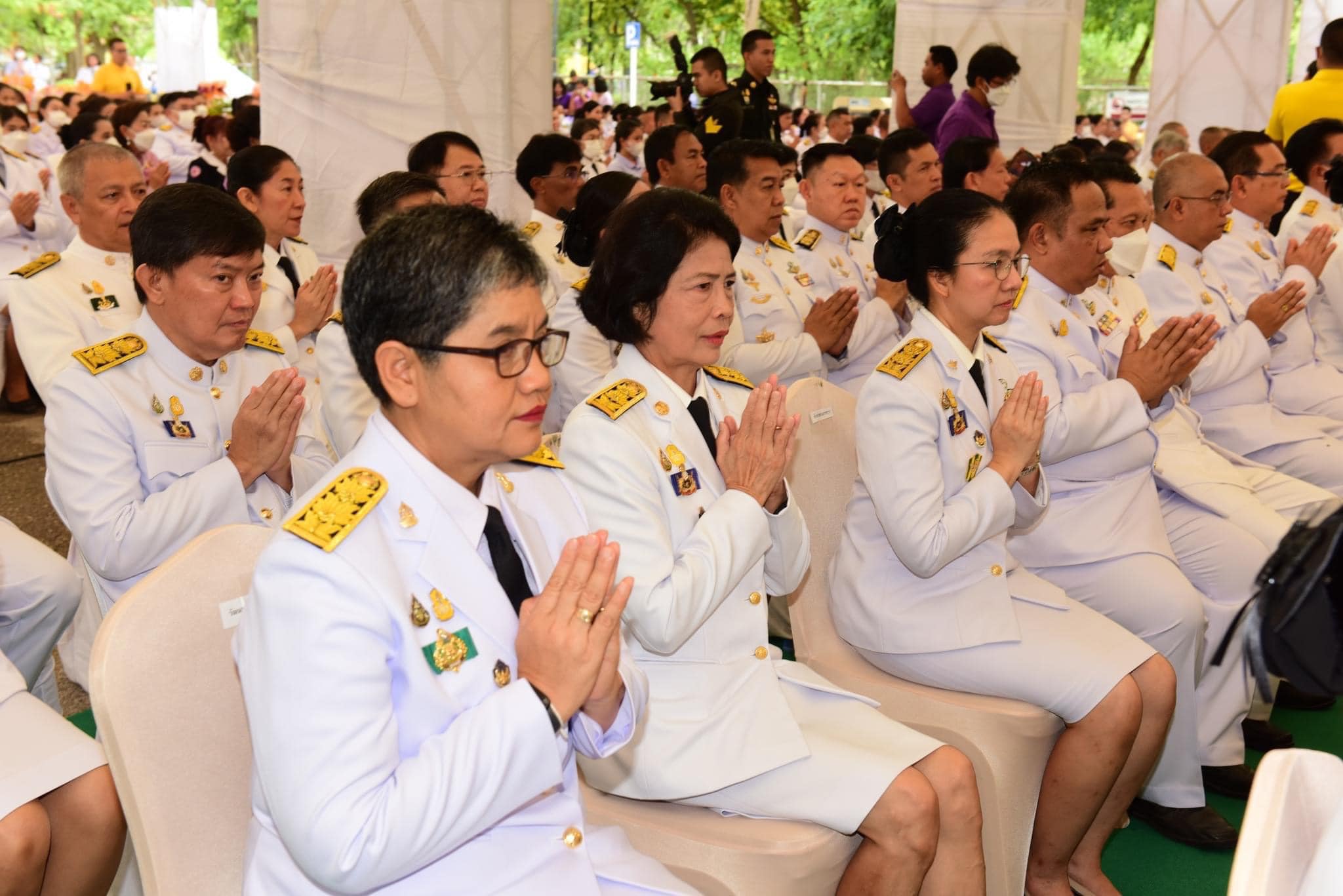 📣 พช.ราชบุรี ร่วมพิธีทำบุญตักบาตร เพื่อถวายเป็นพระราชกุศล เนื่องในโอกาสวันเฉลิมพระชนมพรรษา สมเด็จพระนางเจ้าฯ พระบรมราชินี 3 มิถุนายน 2567