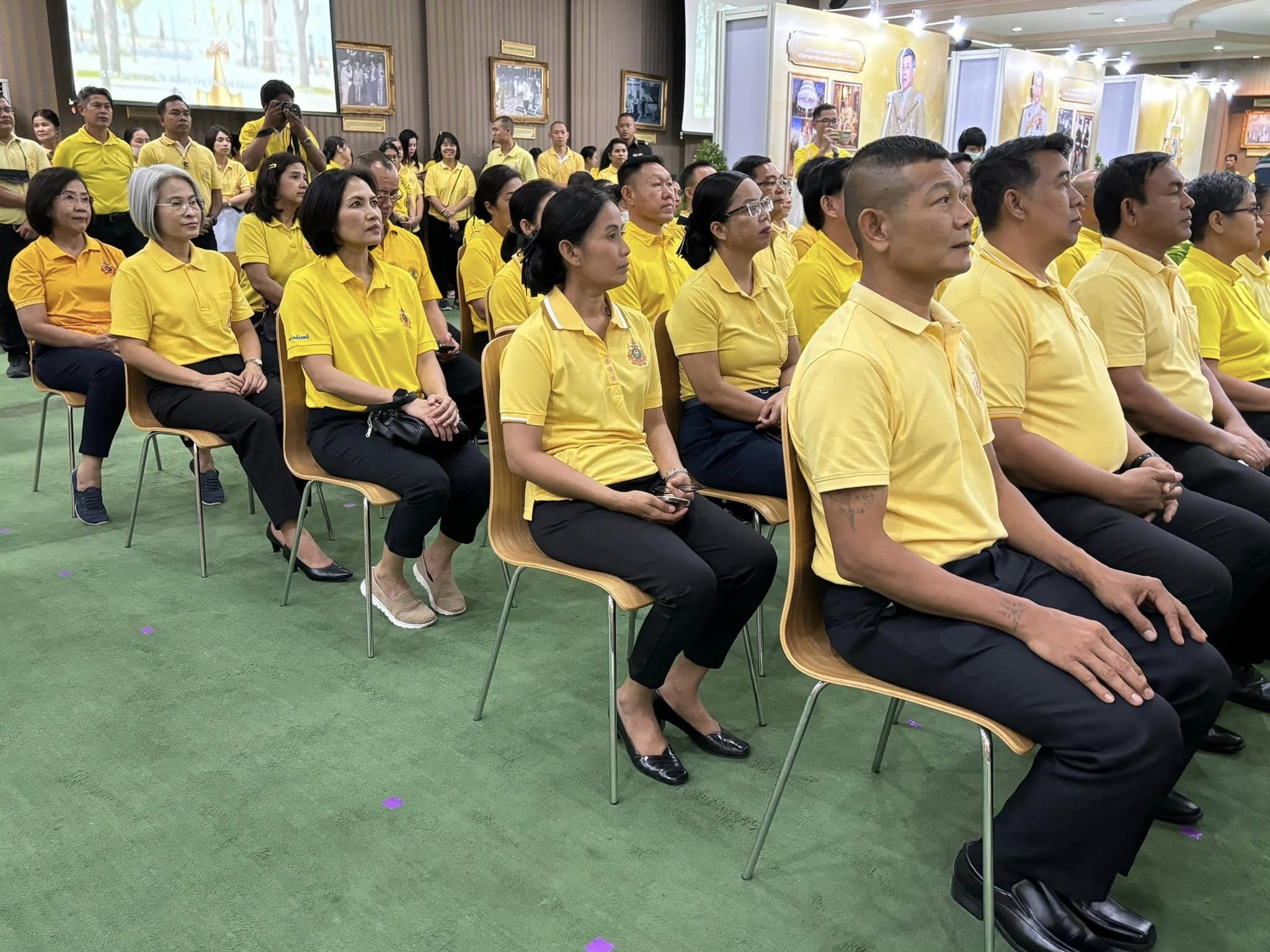 📣 พช.ราชบุรี ร่วมพิธีเปิดนิทรรศการเฉลิมพระเกียรติพระบาทสมเด็จพระเจ้าอยู่หัว ในกิจกรรมเดิน วิ่ง ปั่น ธงตราสัญลักษณ์งานเฉลิมพระเกียรติพระบาทสมเด็จพระเจ้าอยู่หัว เนื่องในโอกาสพระราชพิธีมหามงคลเฉลิมพระชนมพรรษา 6 รอบ 28 กรกฎาคม 2567