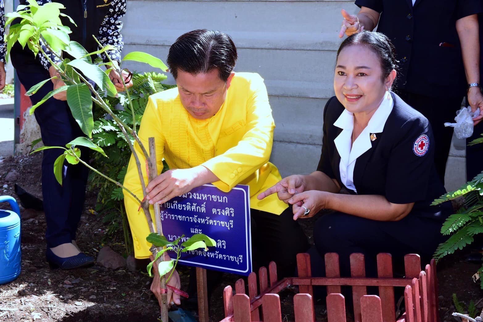 📣 “คนราชบุรี ไม่ทิ้งกัน” พ่อเมืองราชบุรีส่งมอบบ้านโครงการบ้านห่วงใยจากใจ GLO ประจำปี 2566