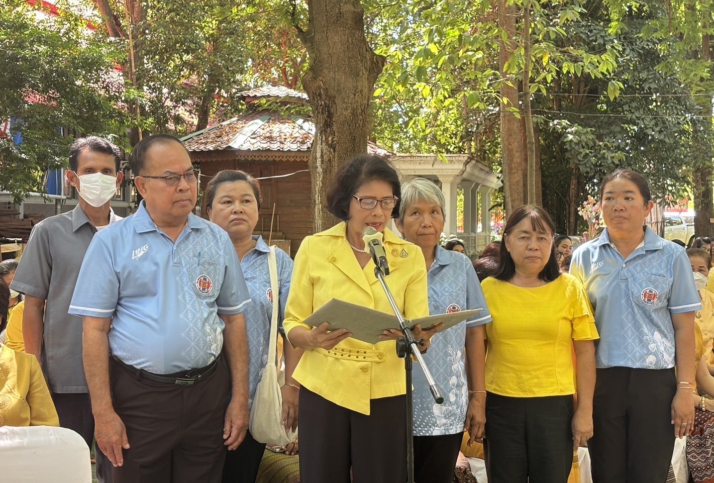 พช.ราชบุรี จัดกิจกรรม “เอามื้อสามัคคี สร้างความมั่นคงทางอาหาร ปลูกผักสวนครัว จากวัดสู่ชุมชน” ขับเคลื่อนการน้อมนำแนวพระราชดำริของสมเด็จพระกนิษฐาธิราชเจ้า กรมสมเด็จพระเทพรัตนราชสุดาฯ สยามบรมราชกุมารี สู่การปฏิบัติ