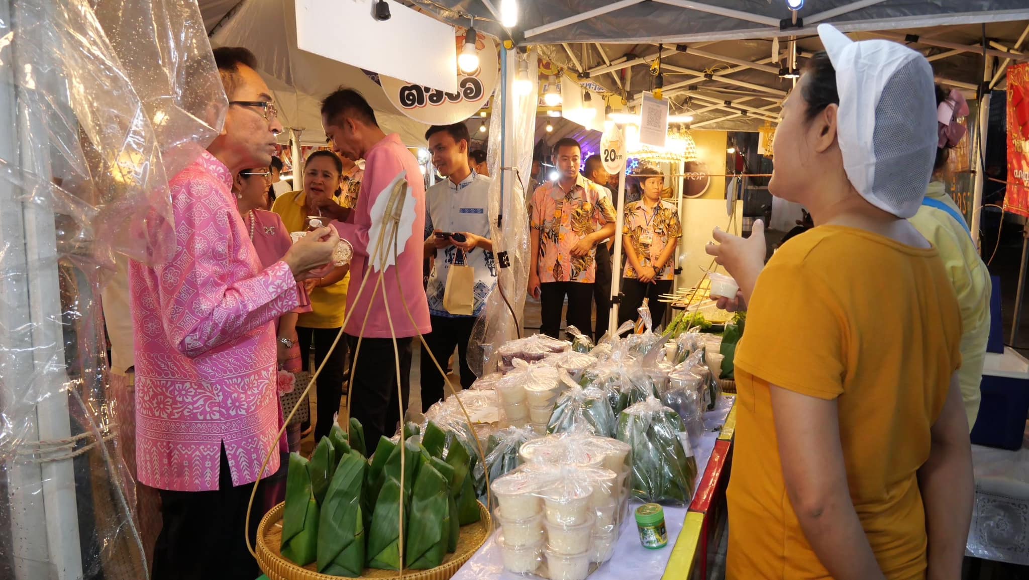 📣 พช.ราชบุรี ร่วมพิธีเปิดงาน “128 ปี เทศกาลอาหารอร่อยและของดีเมืองคนงามบ้านโป่ง” ⏰ วันศุกร์ที่ 5 กรกฎาคม 2567 เวลา 18.00 น. ณ บริเวณริมเขื่อนริมน้ำแม่กลอง อำเภอบ้านโป่ง จังหวัดราชบุรี