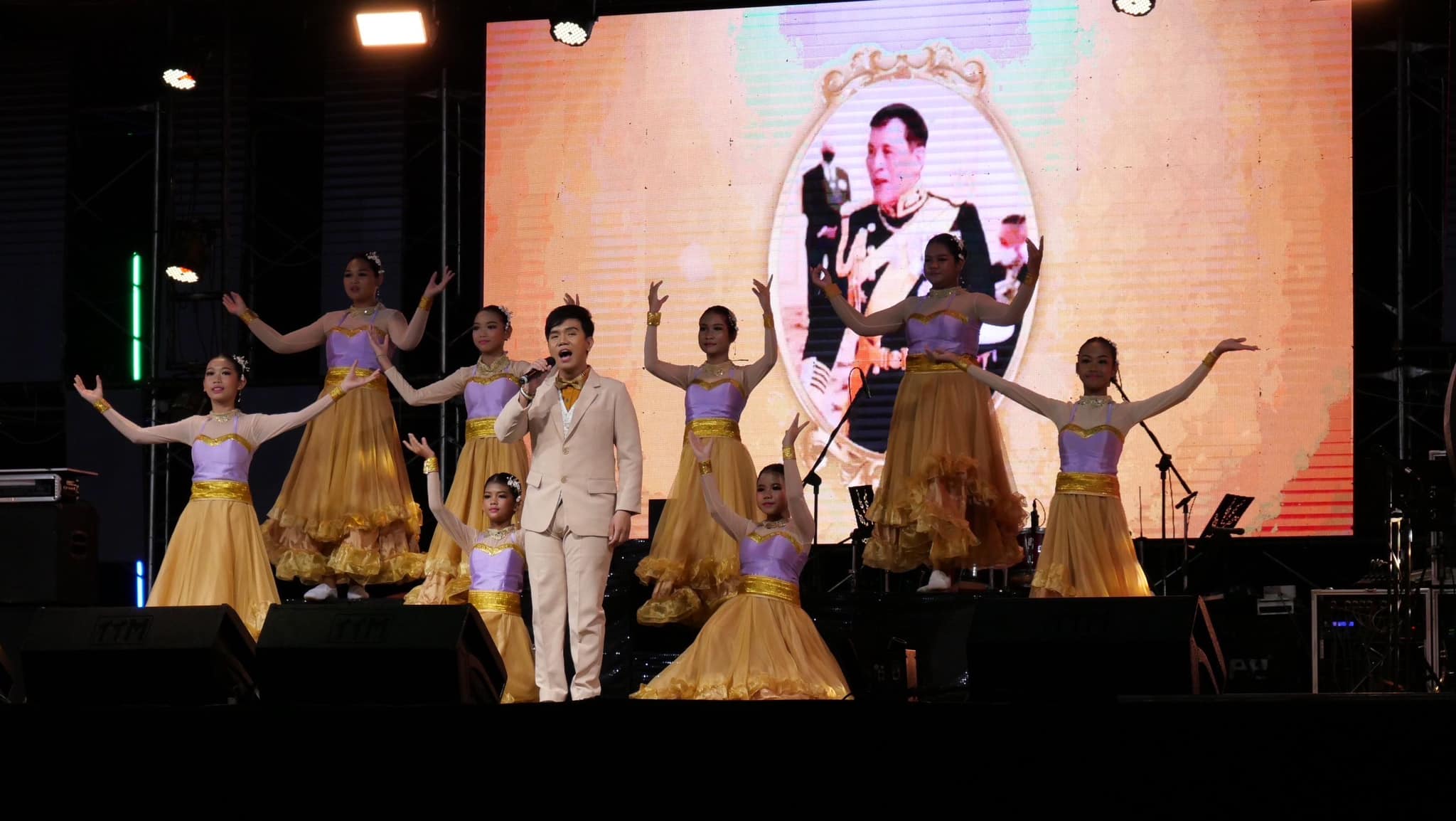 📣 พช.ราชบุรี ร่วมพิธีเปิดงาน “128 ปี เทศกาลอาหารอร่อยและของดีเมืองคนงามบ้านโป่ง” ⏰ วันศุกร์ที่ 5 กรกฎาคม 2567 เวลา 18.00 น. ณ บริเวณริมเขื่อนริมน้ำแม่กลอง อำเภอบ้านโป่ง จังหวัดราชบุรี