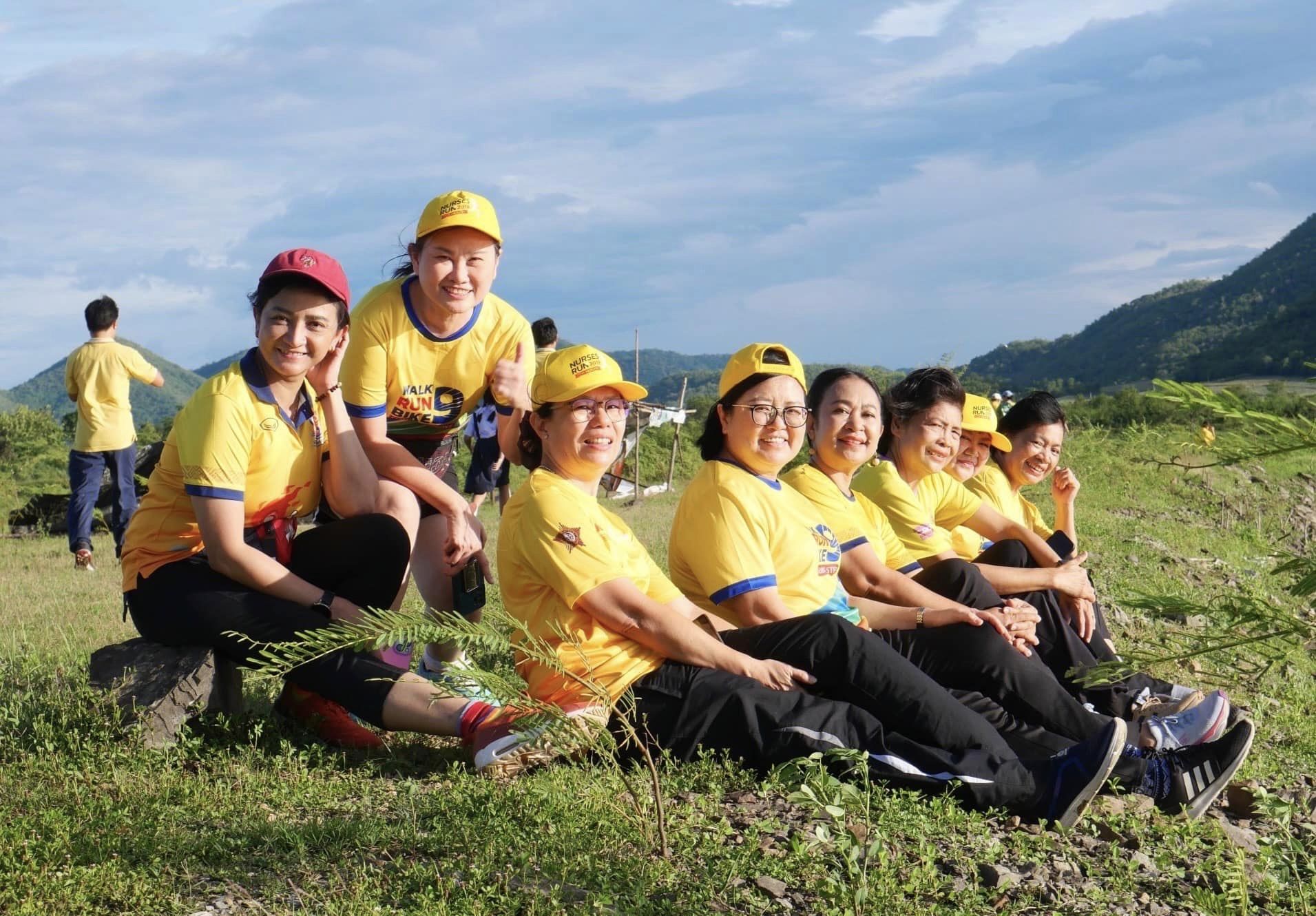 พช.ราชบุรี สร้างพลังกาย เสริมพลังใจ ชาว พช.ราชบุรีสุขภาพดี ร่วมกิจกรรม “ผู้ว่าฯ พาออกกำลังกาย” ครั้งที่ 8 ณ อ่างเก็บน้ำสำนักห้วยไม้เต็ง จังหวัดราชบุรี