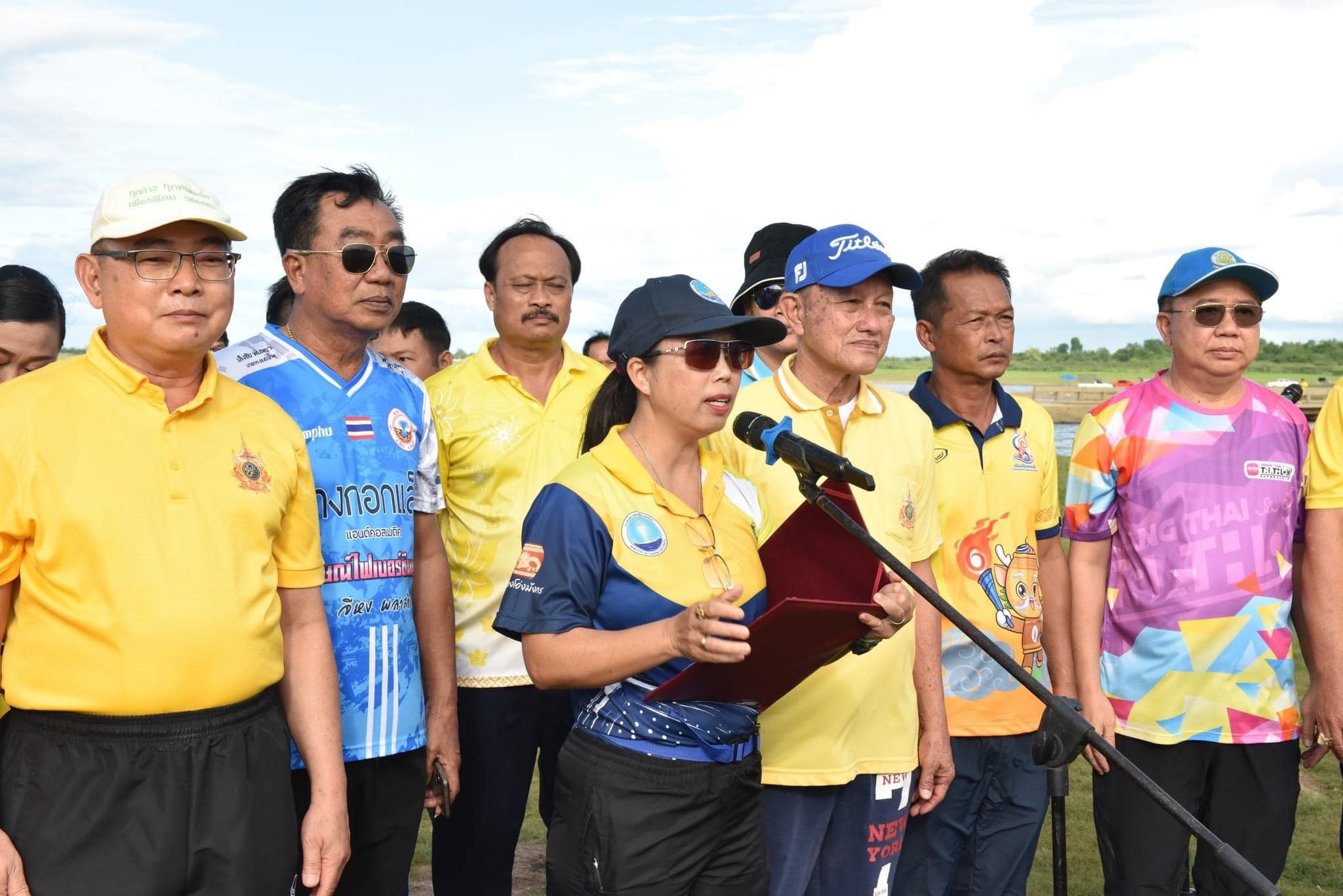 พช.ราชบุรี สร้างพลังกาย เสริมพลังใจ ชาว พช.ราชบุรีสุขภาพดี ร่วมกิจกรรม “ผู้ว่าฯ พาออกกำลังกาย” ครั้งที่ 8 ณ อ่างเก็บน้ำสำนักห้วยไม้เต็ง จังหวัดราชบุรี