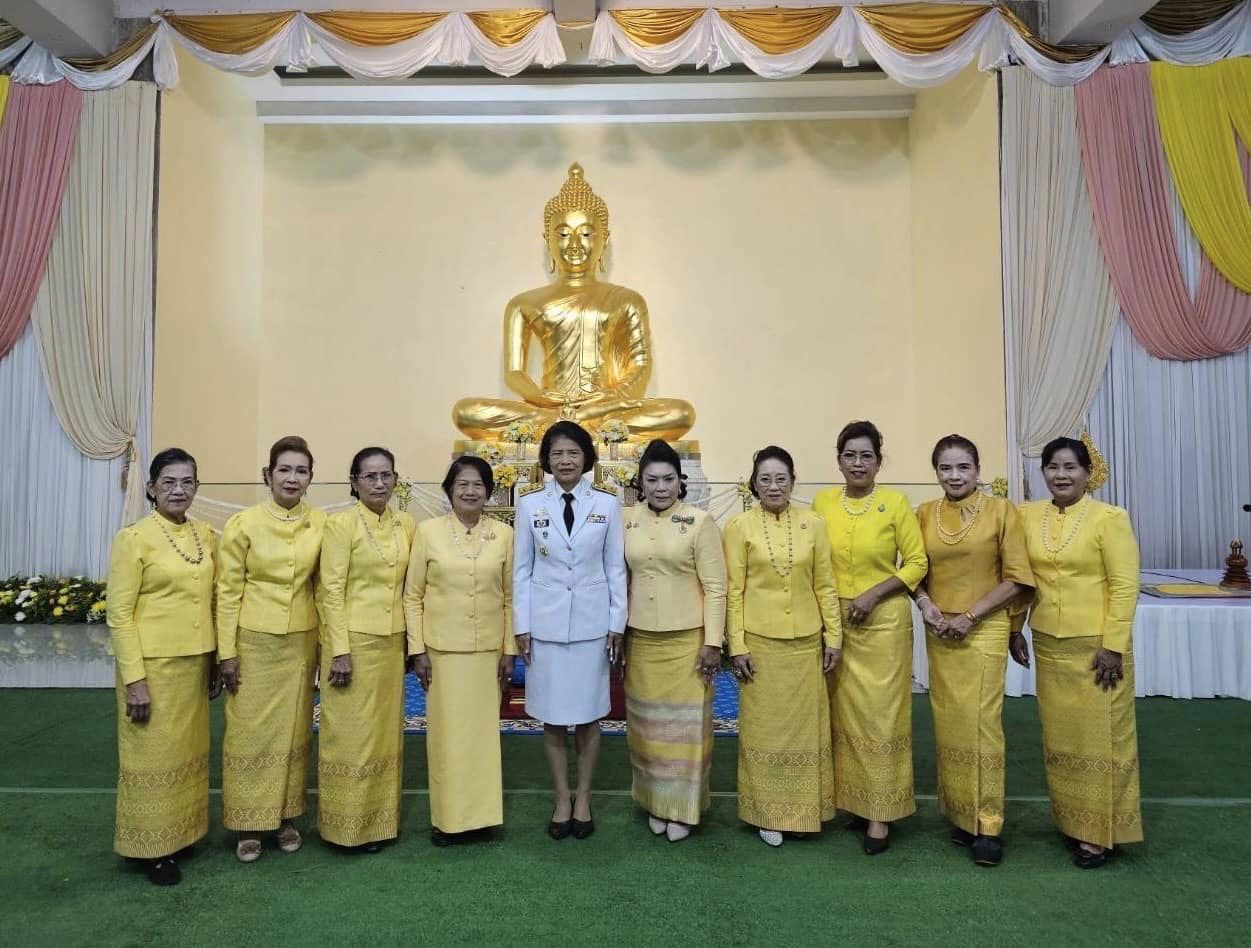 📣 พช.ราชบุรี เข้าร่วมพิธีเชิญสัญญาบัตร พัดยศ และผ้าไตร ถวายแด่พระสงฆ์ที่ทรงตั้งสมณศักดิ์ ในเขตปกครองคณะสงฆ์ ภาค 14 – 15