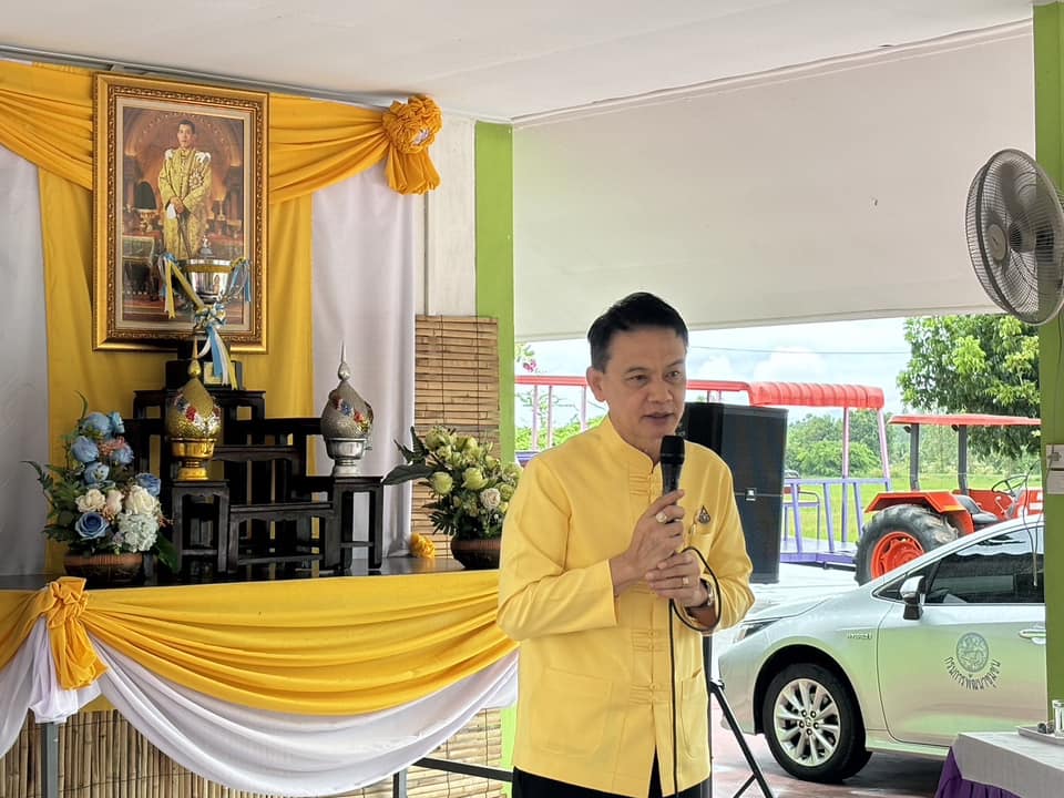 📣 ผู้ตรวจราชการกรมพัฒนาชุมชน ลงพื้นที่ตรวจเยี่ยมและติดตามการดำเนินงานของศูนย์สารสนเทศตำบลต้นแบบเพื่อพัฒนาคุณภาพชีวิตตำบลเขาขลุง อำเภอบ้านโป่ง จังหวัดราชบุรี ⏰ วันจันทร์ที่ 15 กรกฎาคม 2567 ณ บ้านหนองไม้เฝ้า หมู่ที่ 4 ตำบลเขาขลุง อำเภอบ้านโป่ง จังหวัดราชบุรี