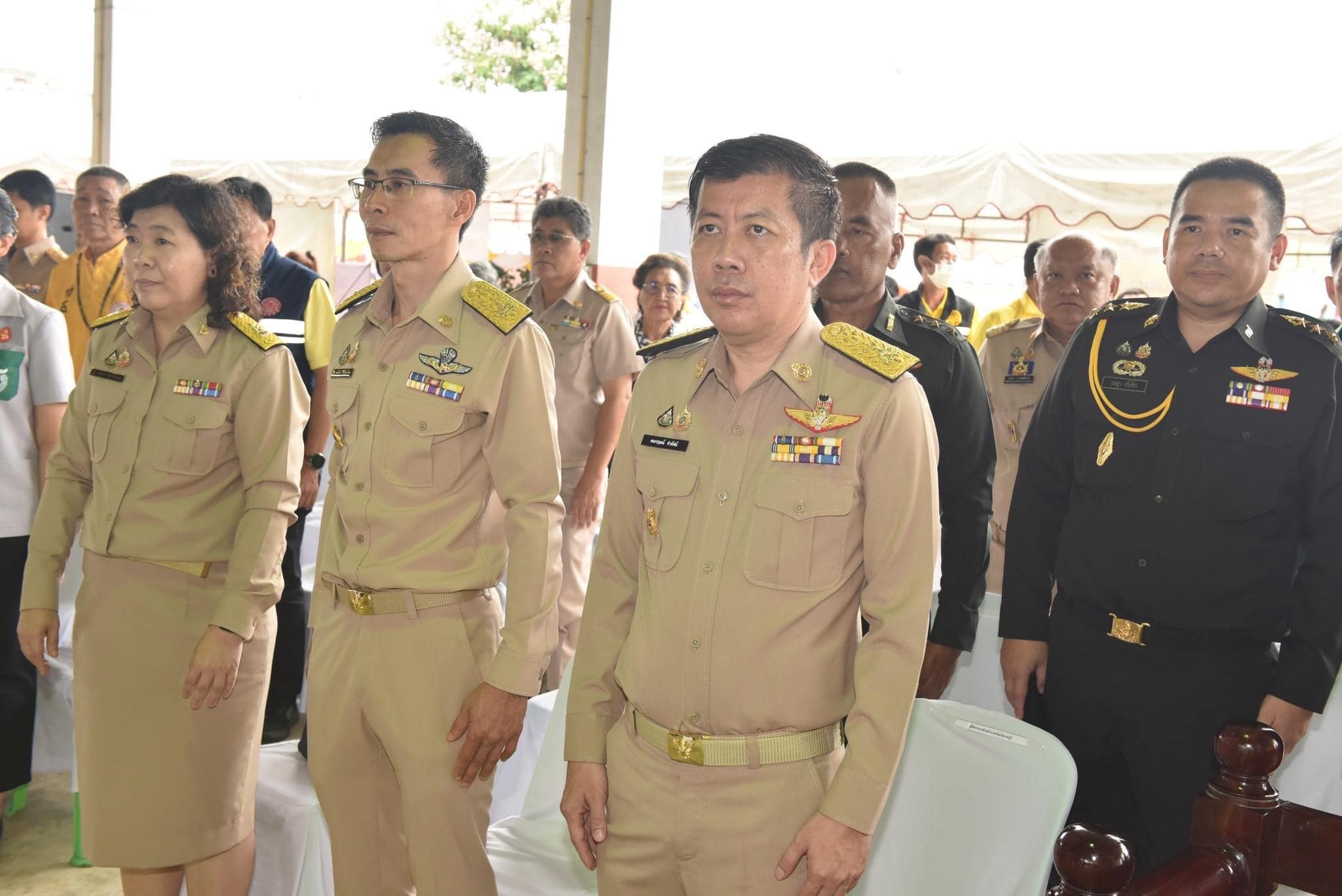 📣 พช.ราชบุรี เข้าร่วมกิจกรรมปกป้องและเชิดชูสถาบันพระมหากษัตริย์ พร้อมออกหน่วยบริการเคลื่อนที่และหน่วยแพทย์เคลื่อนที่ พอ.สว. ที่อำเภอวัดเพลง