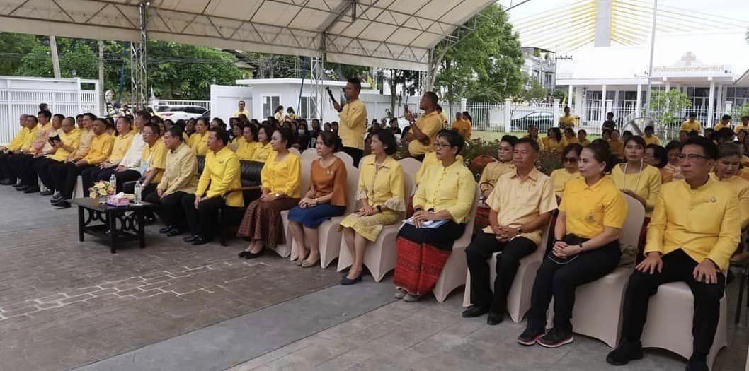 ปลัดกระทรวงมหาดไทยเปิดศูนย์ศิลปวัฒนธรรมหลวงยกกระบัตรเมืองราชบุรี พร้อมเยี่ยมชม ให้กำลังใจ ผู้ผลิตผู้ประกอบการ OTOP จัดบูธแสดงสินค้าโอทอปและโอทอปชวนชิม