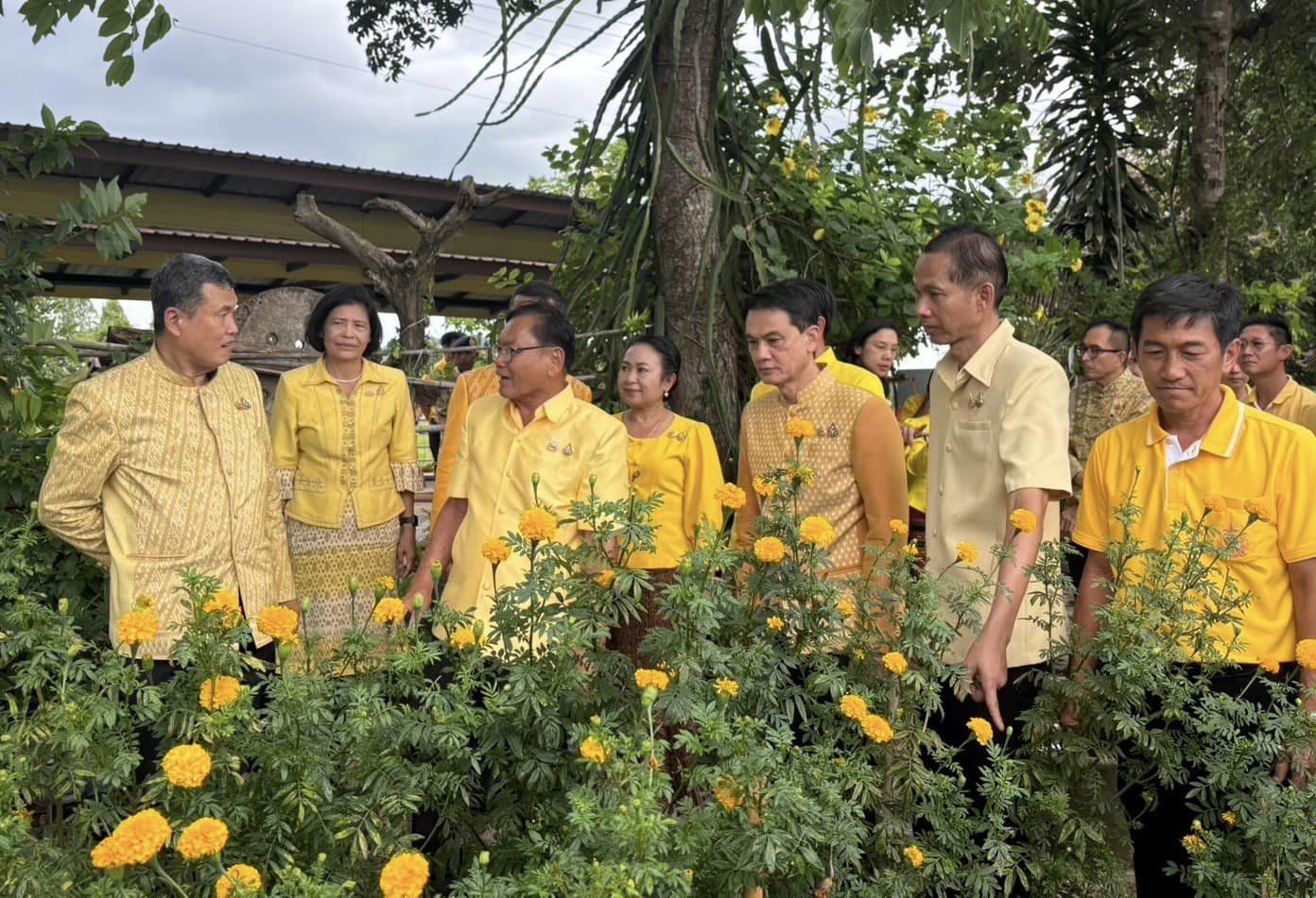 ปลัดกระทรวงมหาดไทย ตรวจติดตามการขับเคลื่อนโครงการหมู่บ้านยั่งยืน (Sustainable Village) บ้านหนองไม้เขว้า จังหวัดราชบุรี