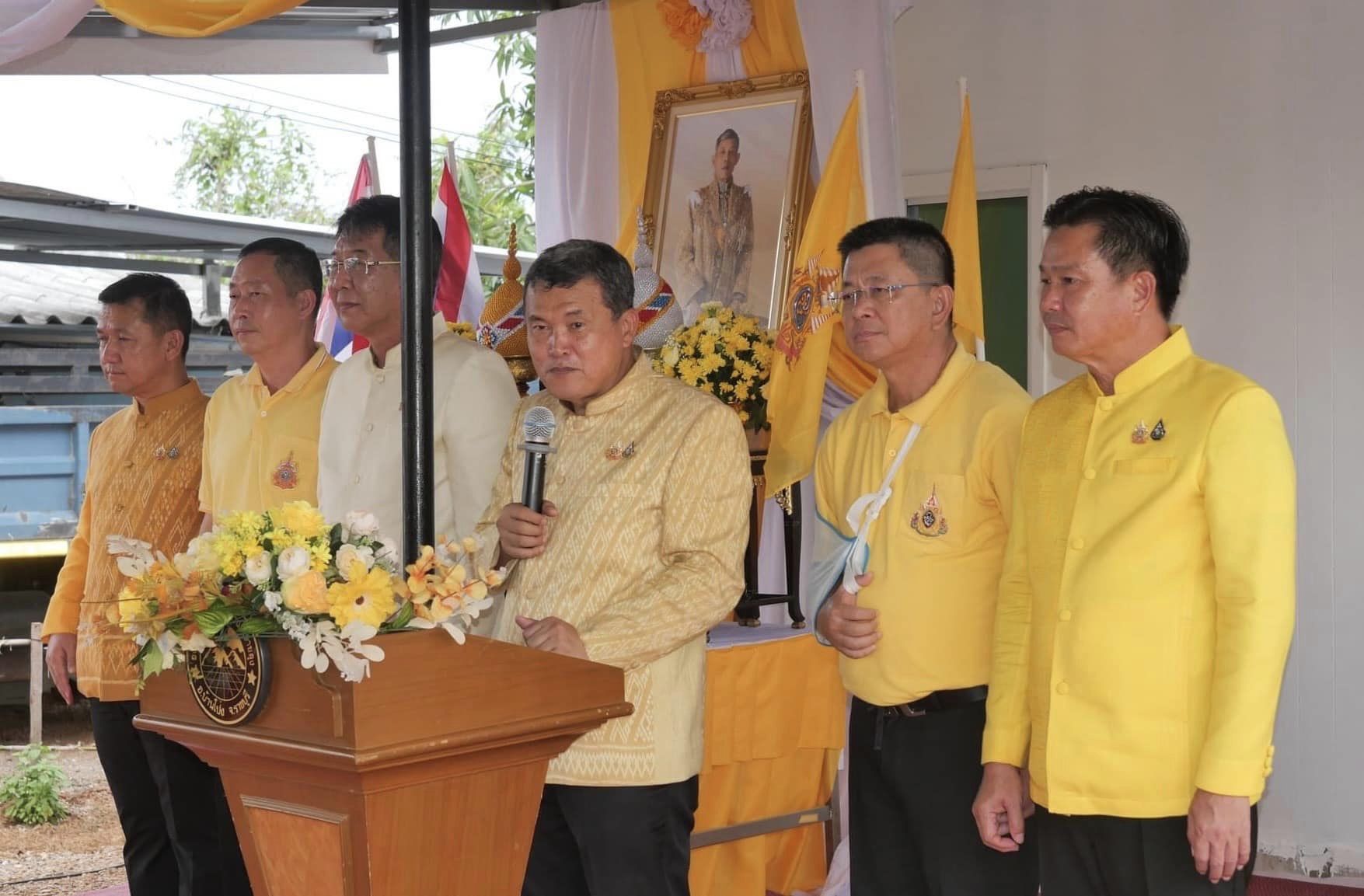 ปลัดกระทรวงมหาดไทยมอบบ้านตามโครงการซ่อมแซมบ้านผู้ยากไร้ เฉลิมพระเกียรติพระบาทสมเด็จพระเจ้าอยู่หัว เนื่องในโอกาสพระราชพิธีมหามงคลเฉลิมพระชนมพรรษา 6 รอบ 28 กรกฎาคม 2567