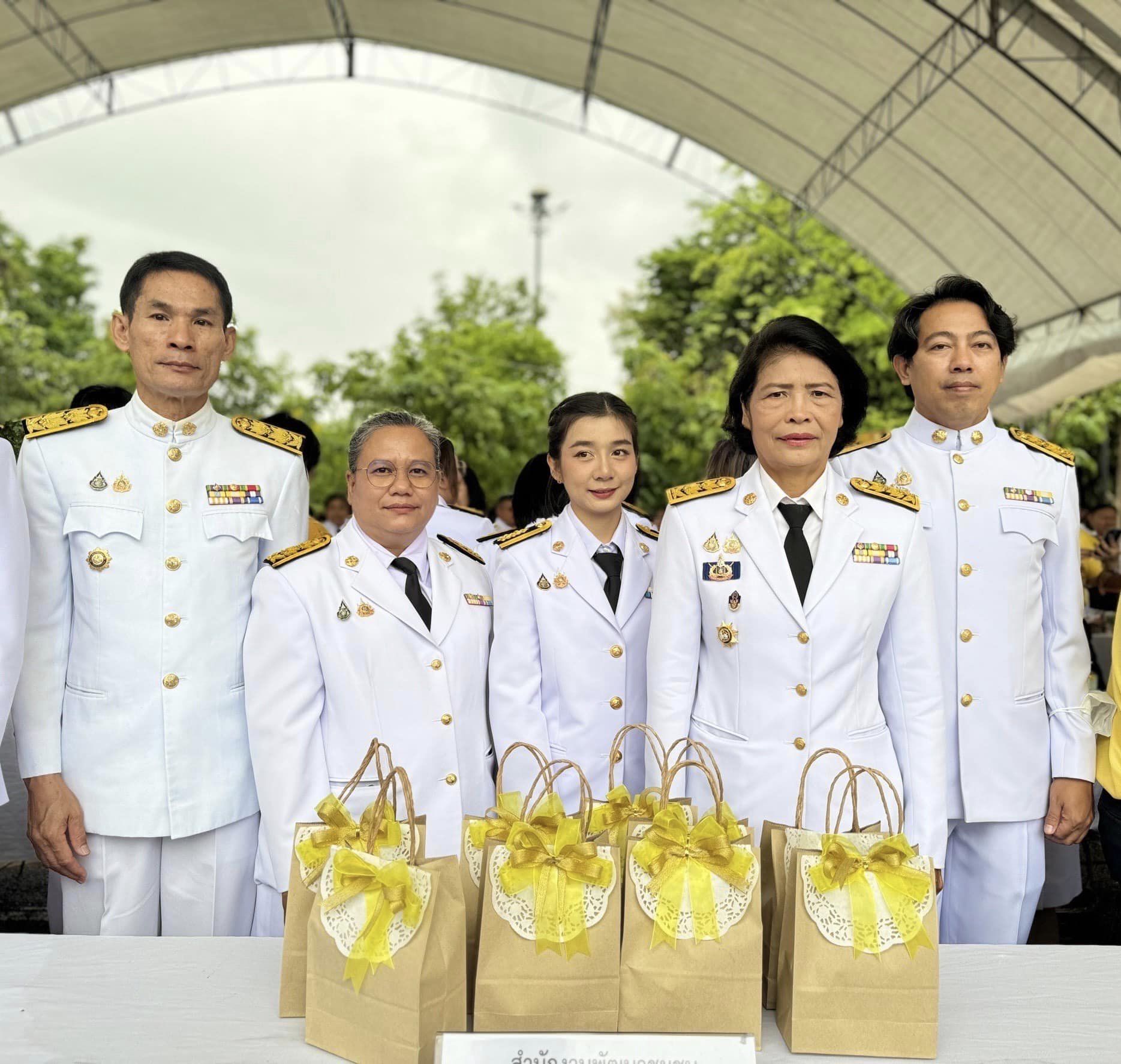 📣 พช.ราชบุรี เข้าร่วมพิธีทำบุญตักบาตรถวายพระราชกุศล และพิธีถวายสัตย์ปฏิญาณเพื่อเป็นข้าราชการที่ดีและพลังของแผ่นดิน เพื่อเฉลิมพระเกียรติพระบาทสมเด็จพระเจ้าอยู่หัว เนื่องโอกาสพระราชพิธีมหามงคลเฉลิมพระชนมพรรษา 6 รอบ 72 พรรษา 28 กรกฎาคม 2567