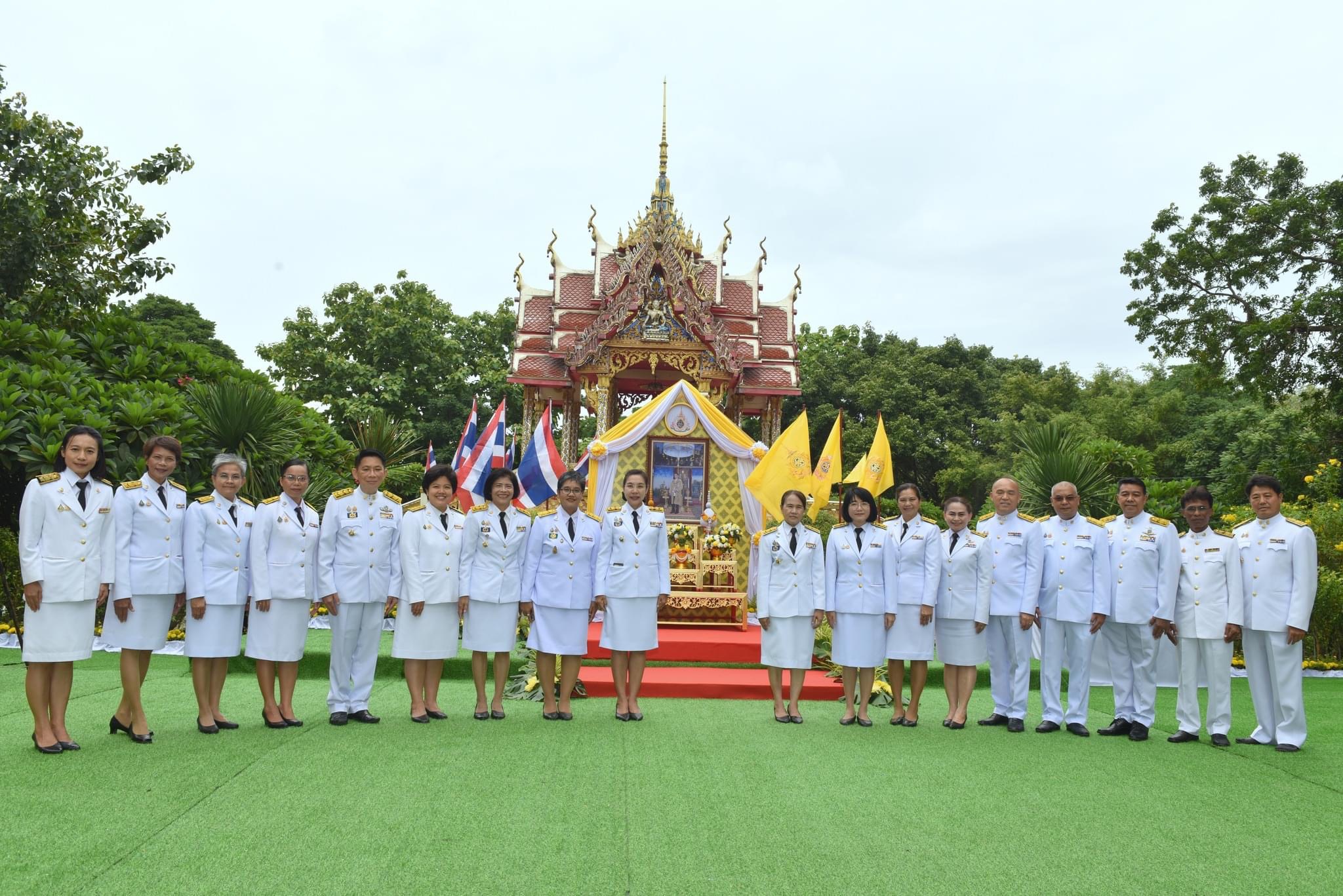 📣 พช.ราชบุรี เข้าร่วมประกอบพิธีพลีกรรมตักน้ำจากแหล่งน้ำศักดิ์สิทธิ์ สระโกสินารายณ์ เพื่อเชิญไปประกอบพิธีเสกน้ำพระพุทธมนต์ศักดิ์สิทธิ์ เนื่องในโอกาสพระราชพิธีมหามงคลเฉลิมพระชนมพรรษา 6 รอบ 28 กรกฎาคม 2567