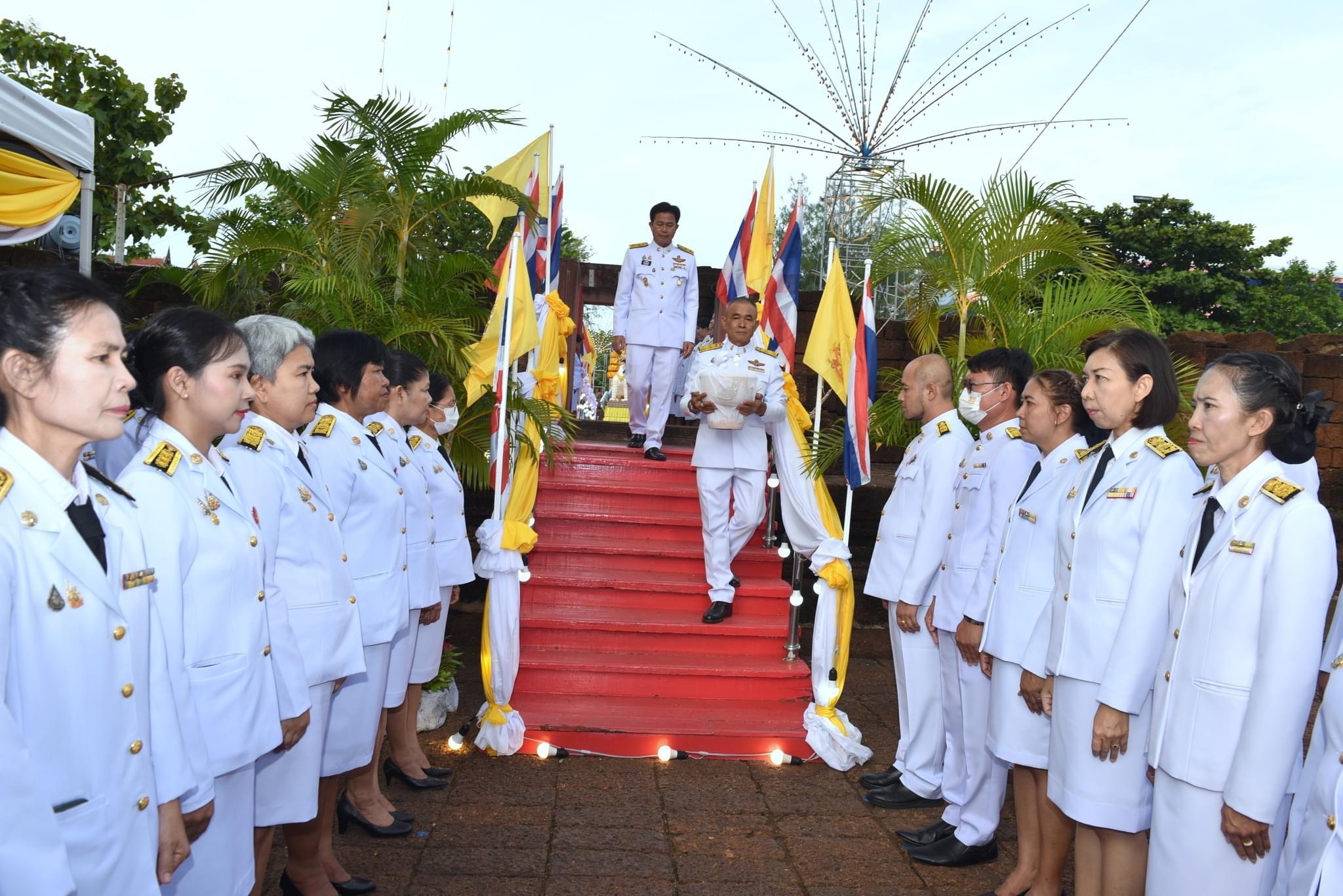 📣 พช.ราชบุรี เข้าร่วมประกอบพิธีพลีกรรมตักน้ำจากแหล่งน้ำศักดิ์สิทธิ์ สระโกสินารายณ์ เพื่อเชิญไปประกอบพิธีเสกน้ำพระพุทธมนต์ศักดิ์สิทธิ์ เนื่องในโอกาสพระราชพิธีมหามงคลเฉลิมพระชนมพรรษา 6 รอบ 28 กรกฎาคม 2567