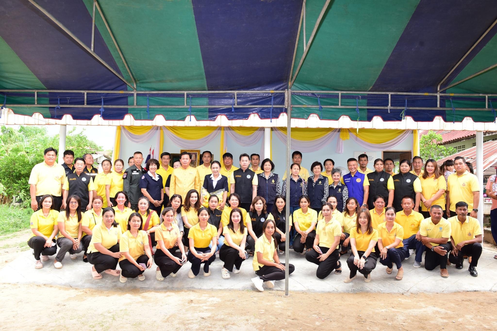 📣 พช.ราชบุรี ร่วมพิธีมอบบ้านตามโครงการสร้างและซ่อมแซมบ้านผู้ยากไร้ เพื่อเฉลิมพระเกียรติพระบาทสมเด็จพระเจ้าอยู่หัว