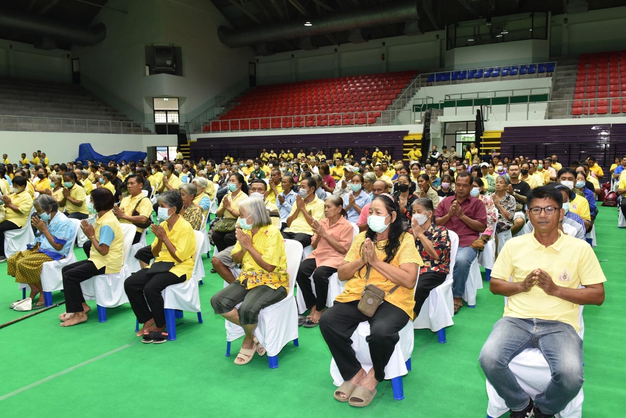 📣 มูลนิธิ มิราเคิล ออฟไลฟ์ มอบถุงยังชีพตามโครงการ “น้ำพระทัยพระราชทาน” และโครงการ “หนึ่งใจ…ช่วยเหลือผู้ประสบภัย” ให้แก่ราษฎรที่ประสบปัญหาเดือดร้อนในพื้นที่จ.ราชบุ