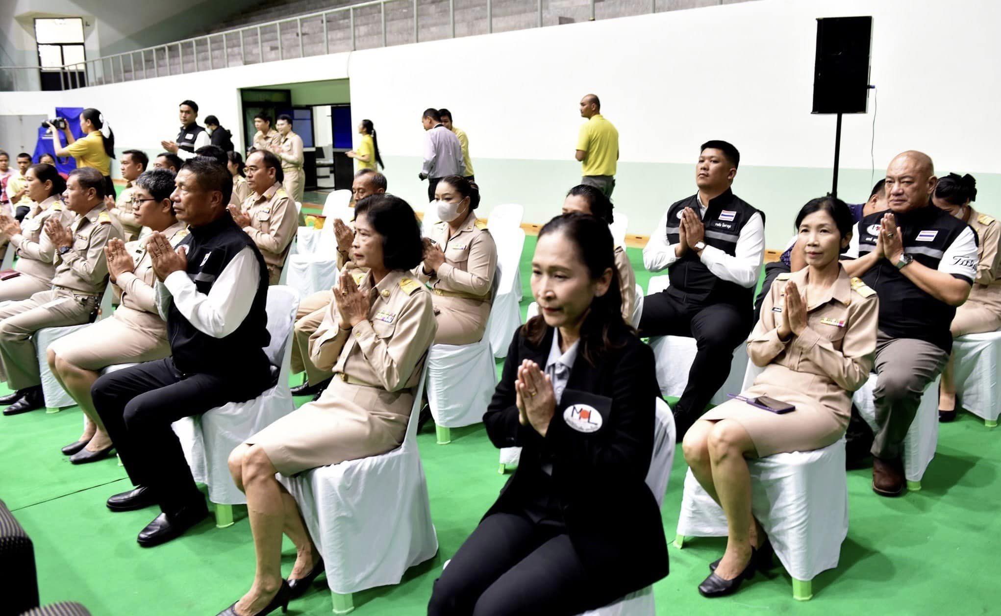 📣 มูลนิธิ มิราเคิล ออฟไลฟ์ มอบถุงยังชีพตามโครงการ “น้ำพระทัยพระราชทาน” และโครงการ “หนึ่งใจ…ช่วยเหลือผู้ประสบภัย” ให้แก่ราษฎรที่ประสบปัญหาเดือดร้อนในพื้นที่จ.ราชบุ