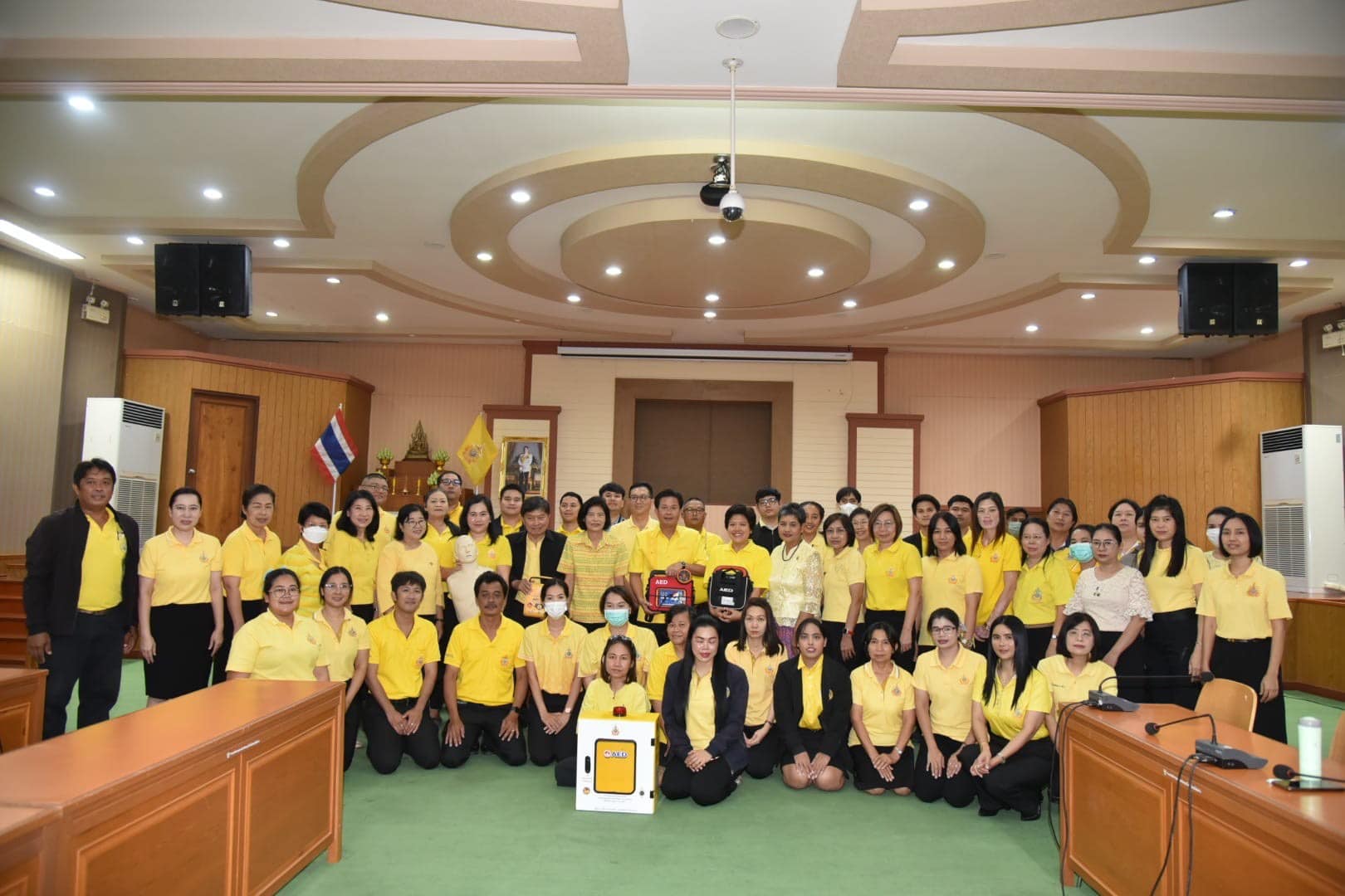 📣 พช. ราชบุรี ร่วมเปิดการอบรมให้ความรู้อุปกรณ์ทางการแพทย์ เครื่องฟื้นคืนคลื่นหัวใจด้วยไฟฟ้าแบบอัตโนมัติ (AED) และการช่วยชีวิตขั้นพื้นฐาน