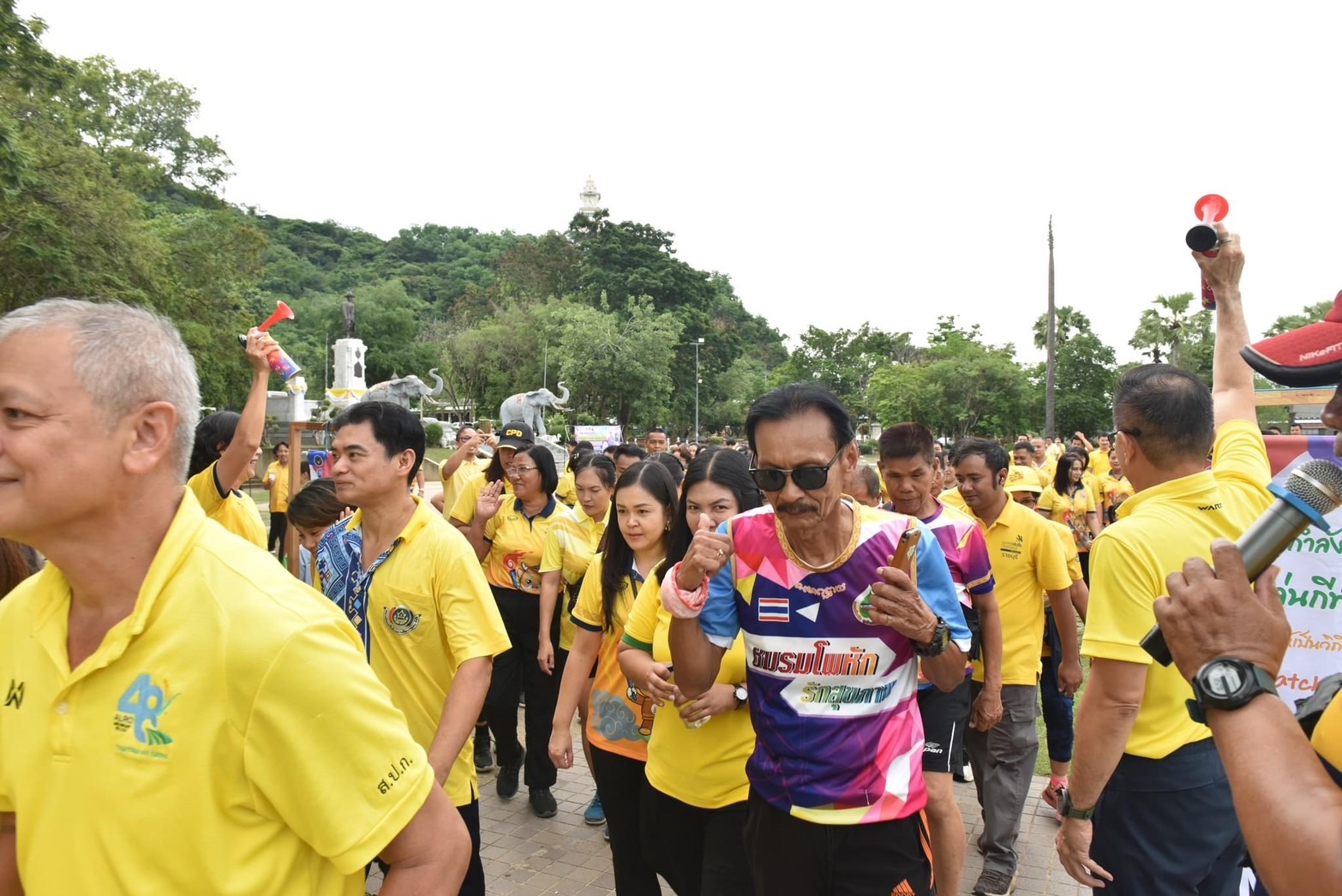 📣 พช.ราชบุรี สร้างพลังกาย เสริมพลังใจ ชาว พช.ราชบุรีสุขภาพดี ร่วมกิจกรรม “ผู้ว่าฯ พาออกกำลังกาย” ครั้งที่ 9