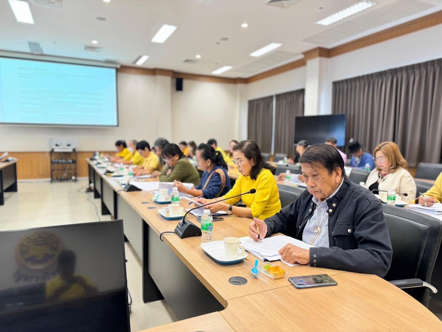 📣 พช.ราชบุรี จัดประชุมซักซ้อมเตรียมความพร้อม การดำเนินงานโครงการคัดสรรสุดยอดหนึ่งตำบล หนึ่งผลิตภัณฑ์ไทย ปี พ.ศ. 2567 (OTOP Product Champion : OPC) จังหวัดราชบุรี