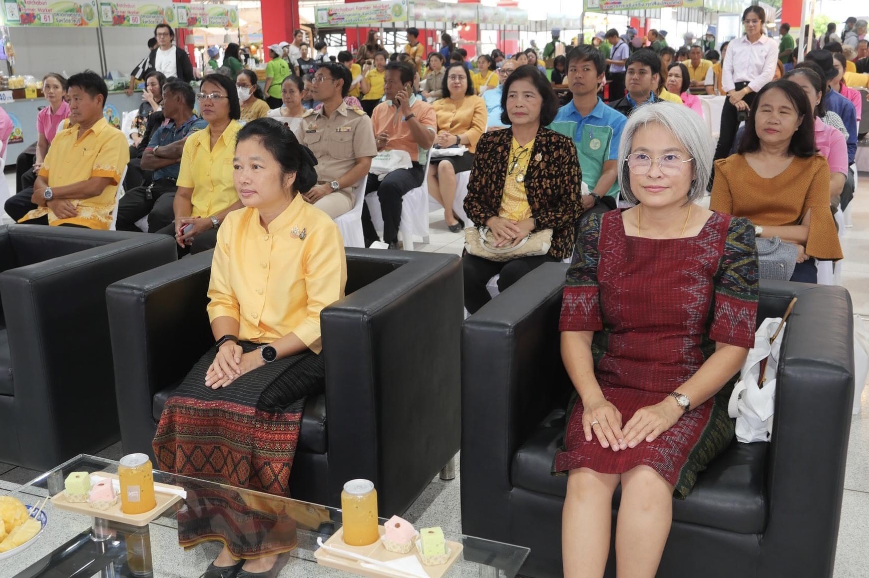📣 พช.ราชบุรี ร่วมพิธีเปิดงานจำหน่ายของดีและสินค้าเกษตรปลอดภัยภายใต้แนวคิด “ชม ชิม ช็อป ของดีกลุ่มจังหวัดภาคกลางตอนล่าง 1”