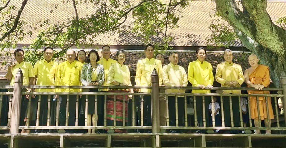 📣 ปลัดกระทรวงมหาดไทย เป็นประธานพิธีทอดผ้าป่ากำแพงแก้วอุโบสถทองคำ วัดพระศรีอารย์ พร้อมลงพื้น ที่ตรวจติดตาม เยี่ยมชมการดำเนินการตามโครงการสร้างความมั่นคงทางอาหาร ตรวจเยี่ยมการน้อมนำพระราชดำริกรมสมเด็จพระเทพรัตนราชสุดาฯ สยามบรมราชกุมารี “หนังใหญ่วัดขนอน”