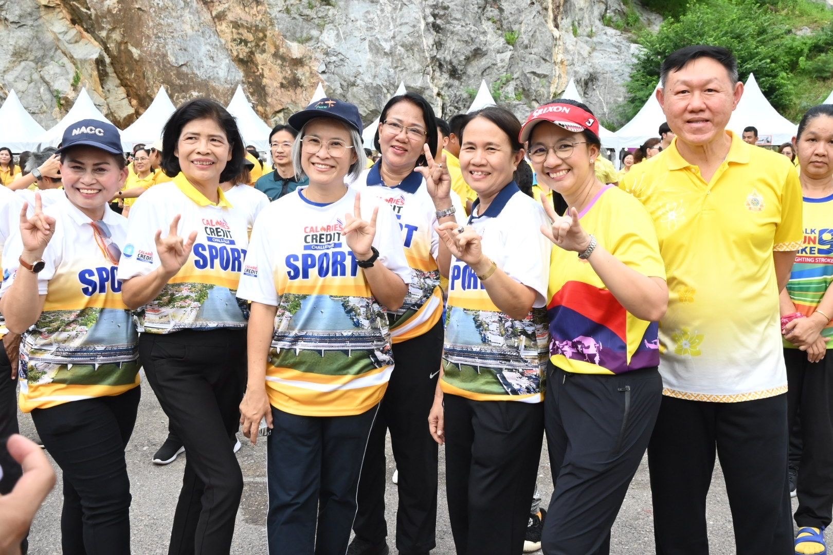 📣 พช.ราชบุรี สร้างพลังกาย เสริมพลังใจ ชาว พช.ราชบุรีสุขภาพดี ร่วมกิจกรรม “ผู้ว่าฯ พาออกกำลังกาย” ส่งท้ายปีงบประมาณ 2567