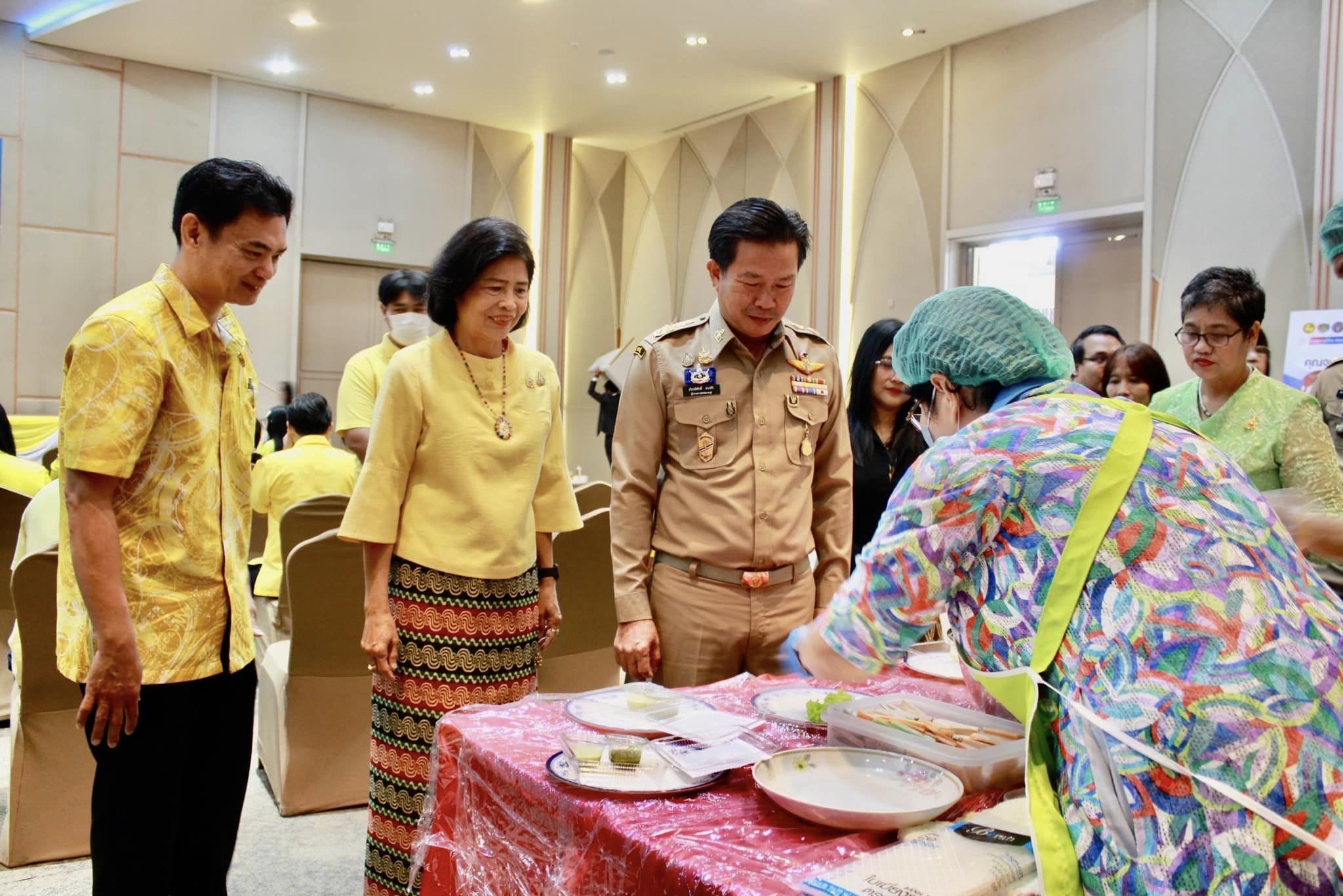 📣 จังหวัดราชบุรี จัดมหกรรมความสำเร็จการขจัดความยากจนและพัฒนาคนทุกช่วงวัยอย่างยั่งยืนตามหลักปรัชญาของเศรษฐกิจพอเพียง