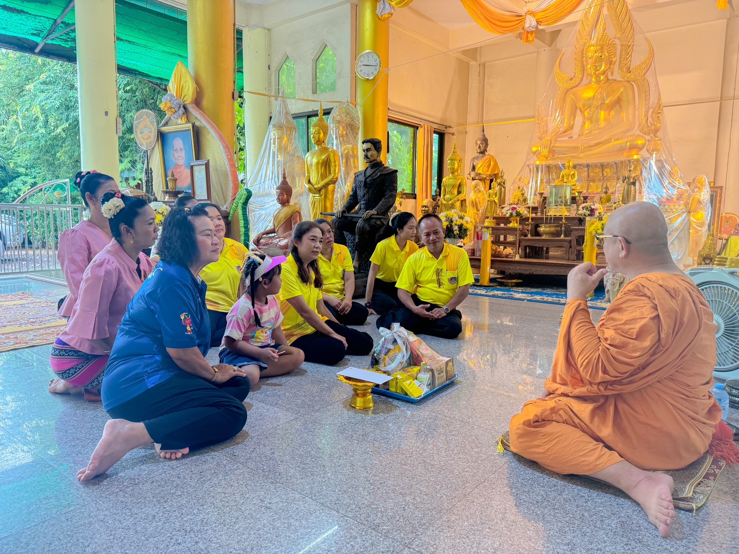 พช.ปากท่อ จัดกิจกรรมเนื่องในโอกาสวันคล้ายวันก่อตั้งกรมการพัฒนาชุมชน ครบรอบ 62 ปี