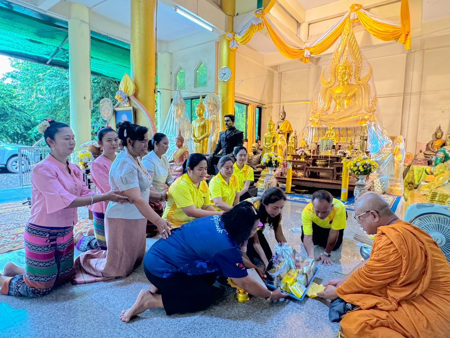 พช.ปากท่อ จัดกิจกรรมเนื่องในโอกาสวันคล้ายวันก่อตั้งกรมการพัฒนาชุมชน ครบรอบ 62 ปี