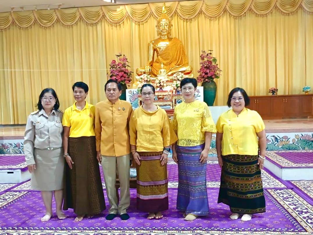 📣 พช.ราชบุรี เข้าร่วมพิธีเจริญพระพุทธมนต์เฉลิมพระเกียรติถวายพระพรชัยมงคลแด่ พระบาทสมเด็จพระเจ้าอยู่หัว เนื่องในโอกาสวันเฉลิมพระชนมพรรษา 6 รอบ 28 กรกฎาคม 2567