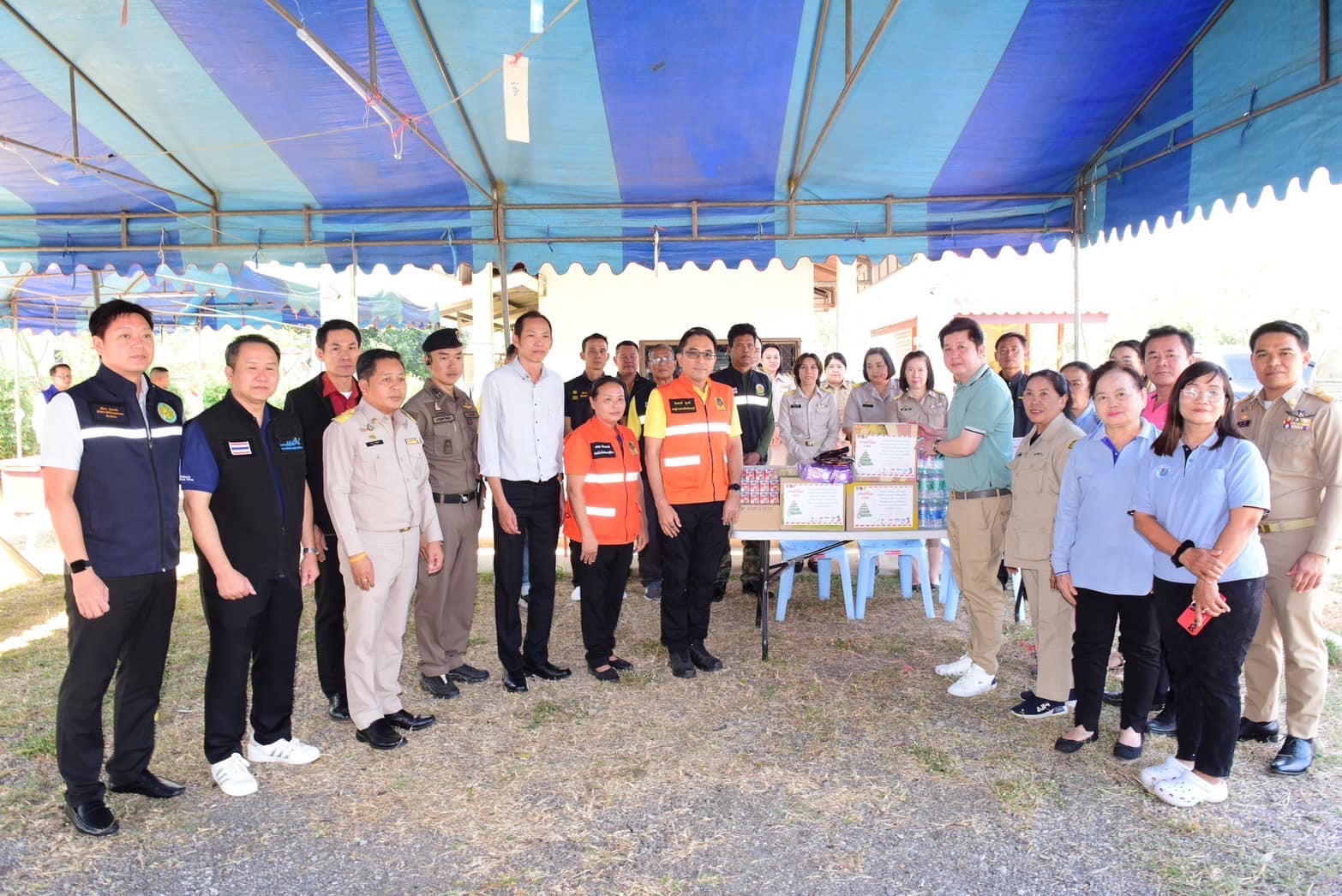 📣 พช.ราชบุรี ร่วมตรวจติดตามและตรวจเยี่ยมจุดตรวจช่วงเทศกาลปีใหม่ พ.ศ. 2568 เพื่อเป็นขวัญและกำลังใจในการปฏิบัติหน้าที่ของเจ้าหน้าที่ประจำหน่วย