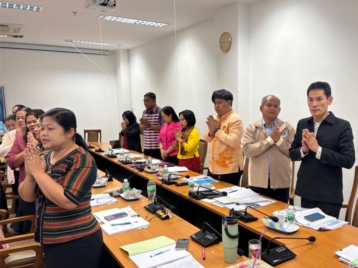 พช.ราชบุรี จัดประชุมผู้บริหารงานสำนักงานพัฒนาชุมชนฯ ครั้งที่ 3 ประจำปีงบประมาณ พ.ศ. 2568