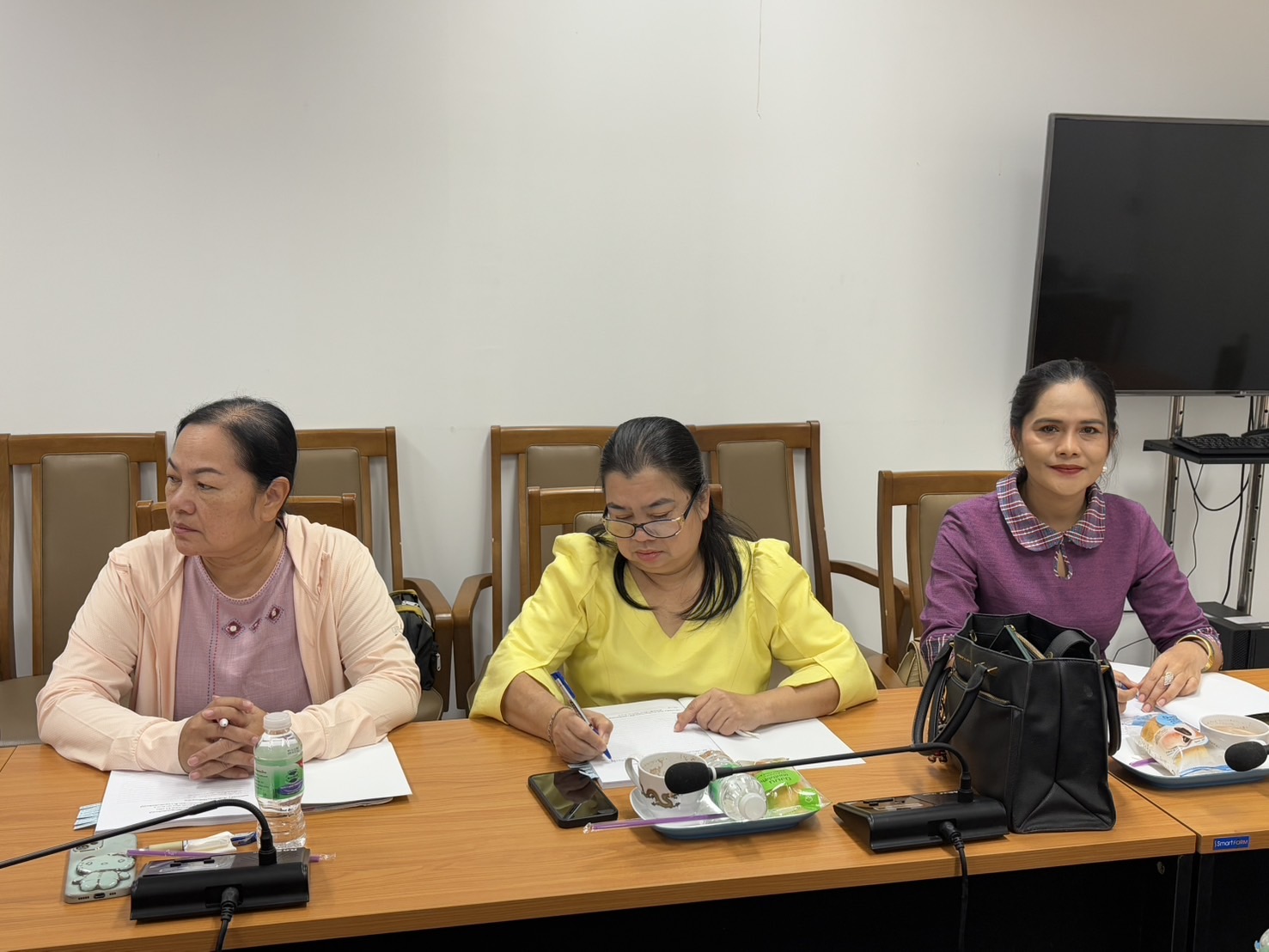 พช.ราชบุรี จัดประชุมผู้บริหารงานสำนักงานพัฒนาชุมชนฯ ครั้งที่ 3 ประจำปีงบประมาณ พ.ศ. 2568