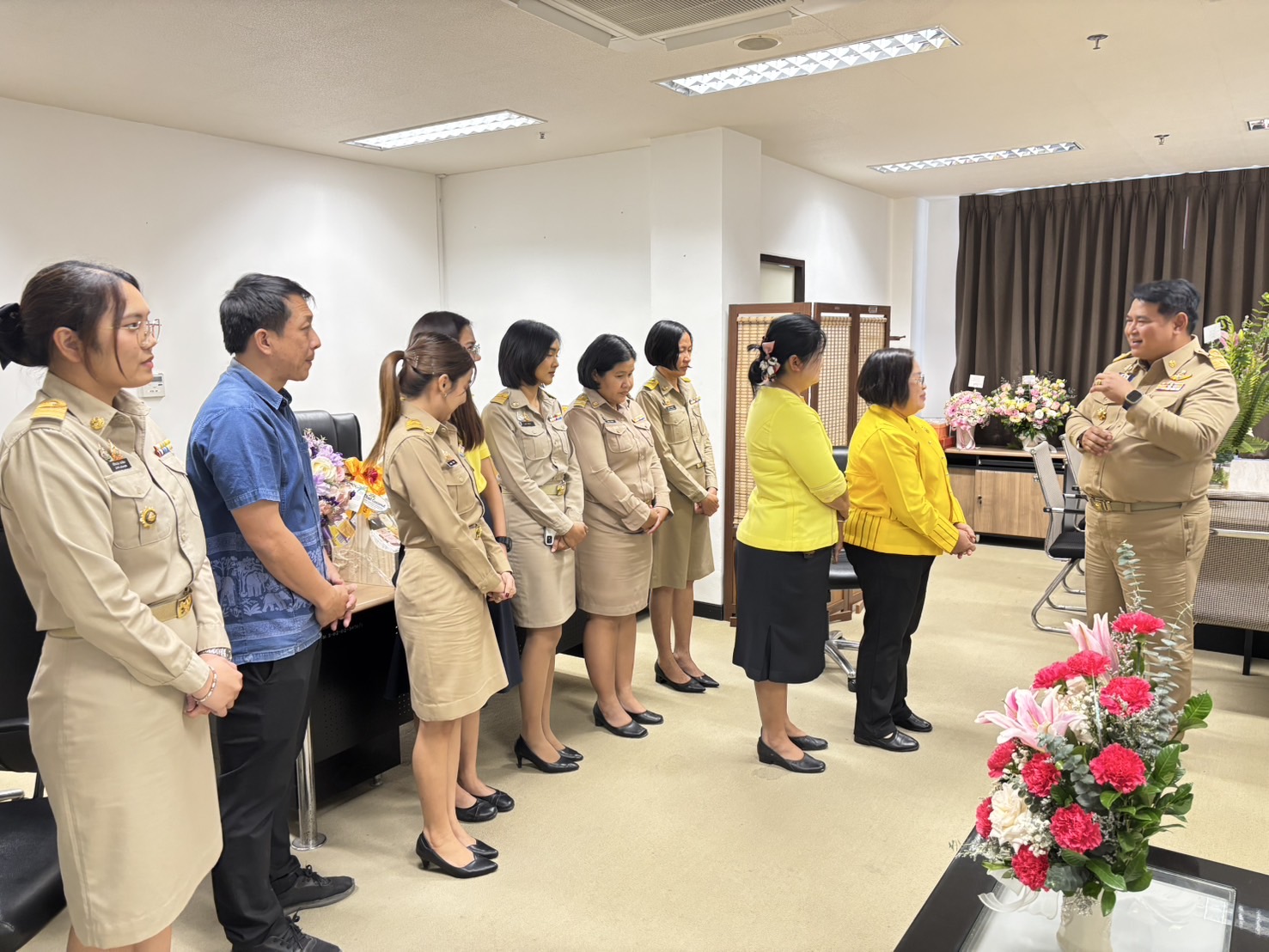 📣 พช.ราชบุรี ให้การต้อนรับและแสดงความยินดีเนื่องในโอกาส นายพุทธพงษ์ สุริยะสิงห์ รองผู้ว่าราชการจังหวัดราชบุรี ได้รับการแต่งตั้งให้ดำรงตำแหน่ง รองผู้ว่าราชการจังหวัดราชบุรี