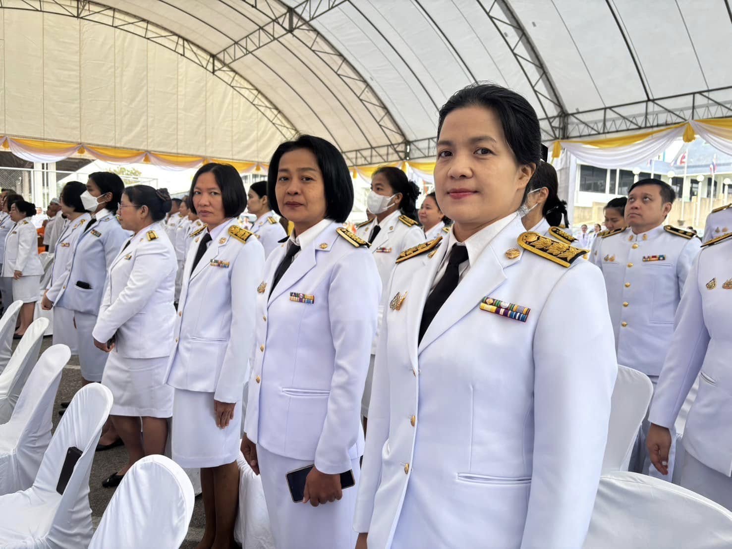 📣 พช.ราชบุรี ร่วมพิธีเจริญพระพุทธมนต์และทำบุญตักบาตรถวายพระราชกุศล และพิธีทางศาสนามหามงคลถวายพระราชกุศล เนื่องในโอกาสพระราชพิธีสมมงคลพระชนมายุเท่าพระบาทสมเด็จพระพุทธยอดฟ้าจุฬาโลกมหาราชสมเด็จพระปฐมบรมกษัตริยาธิราชแห่งพระราชวงศ์จักรี พุทธศักราช 2568