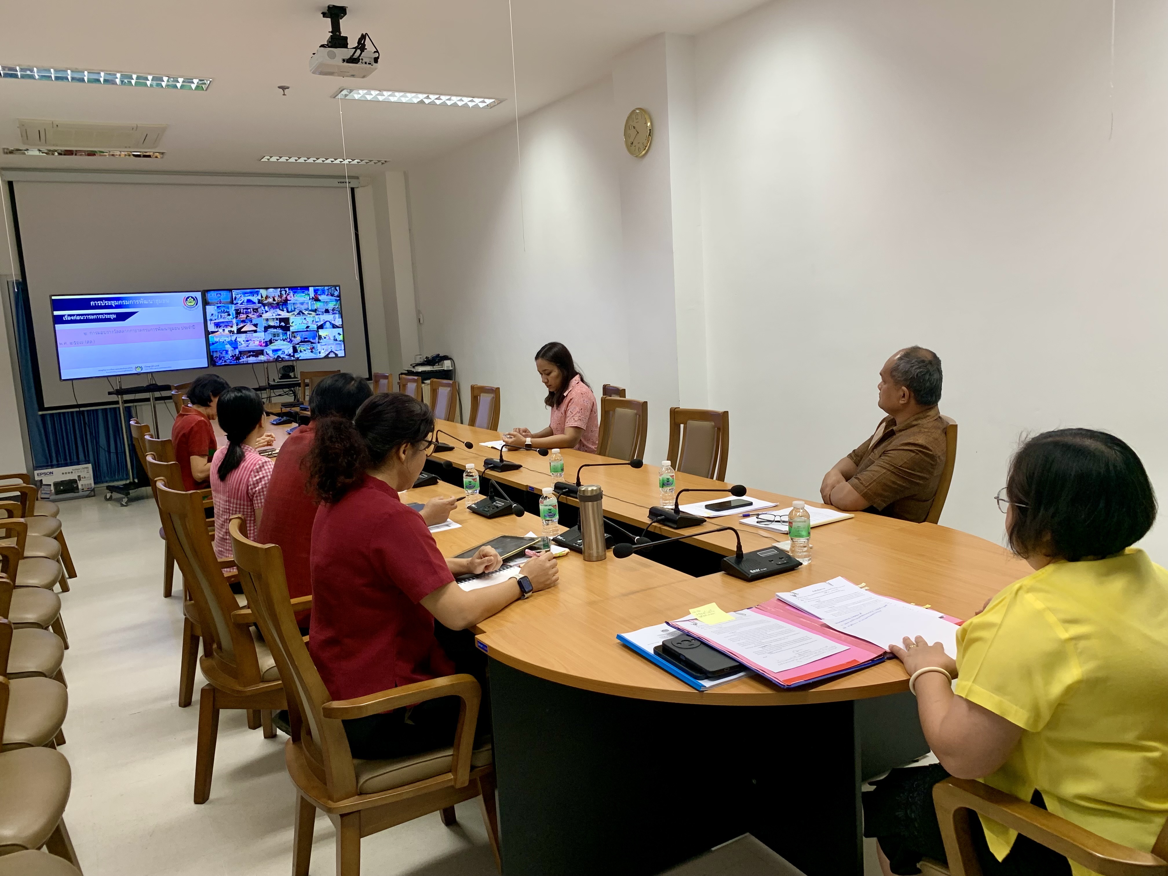 📣พช.ราชบุรี ร่วมรับฟังประชุมกรมการพัฒนาชุมชน ครั้งที่ 1/2568  ผ่านระบบวีดิทัศน์ทางไกล (Video Conference) กรมการพัฒนาชุมชน กระทรวงมหาดไทย