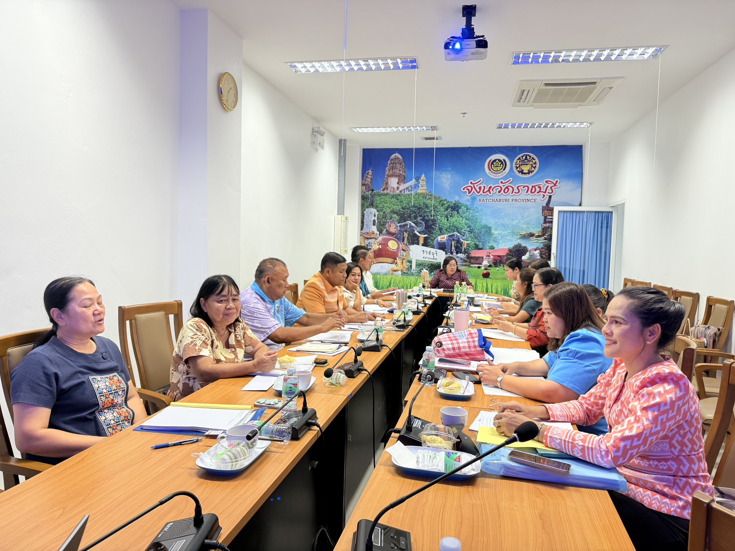 📣 พช.ราชบุรี จัดประชุมสำนักงานพัฒนาชุมชนจังหวัดราชบุรี ครั้งที่ 5 ประจำปีงบประมาณ พ.ศ. 2568
