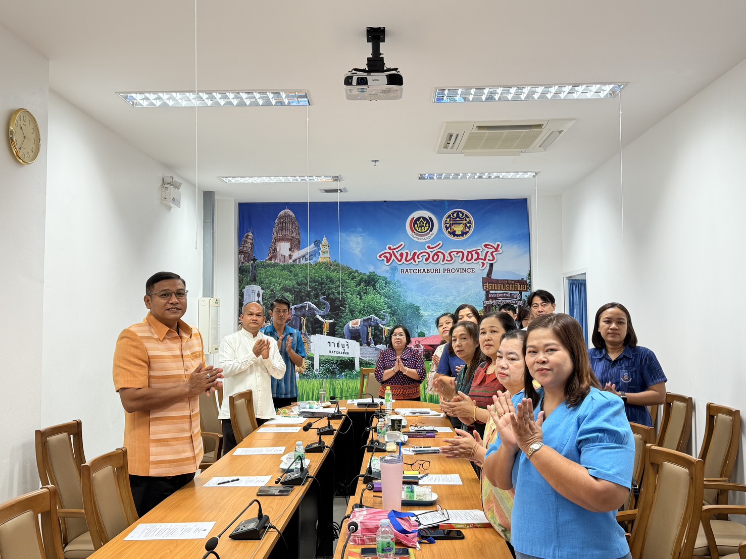 📣 พช.ราชบุรี ร่วมรับฟังประชุมกรมการพัฒนาชุมชน ครั้งที่ 3/2568 ผ่านระบบวีดิทัศน์ทางไกล (Video Conference) กรมการพัฒนาชุมชน กระทรวงมหาดไทย