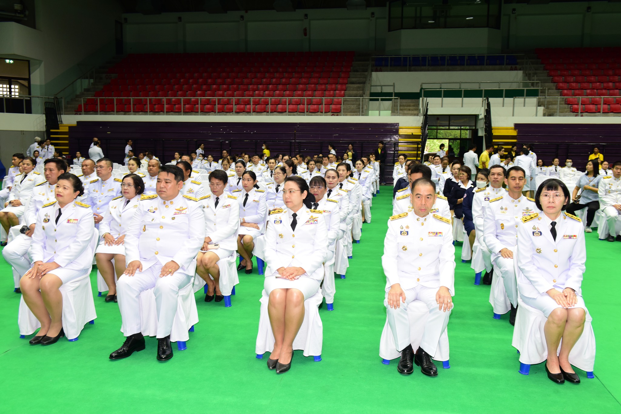 📣พช.ราชบุรี ร่วมพิธีรับมอบเหรียญที่ระลึกพระราชทานตราสัญลักษณ์งานเฉลิมพระเกียรติพระบาทสมเด็จพระเจ้าอยู่หัว เนื่องในโอกาสพระราชพิธีมหามงคลเฉลิมพระชนมพรรษา 6 รอบ 28 กรกฎาคม 2567
