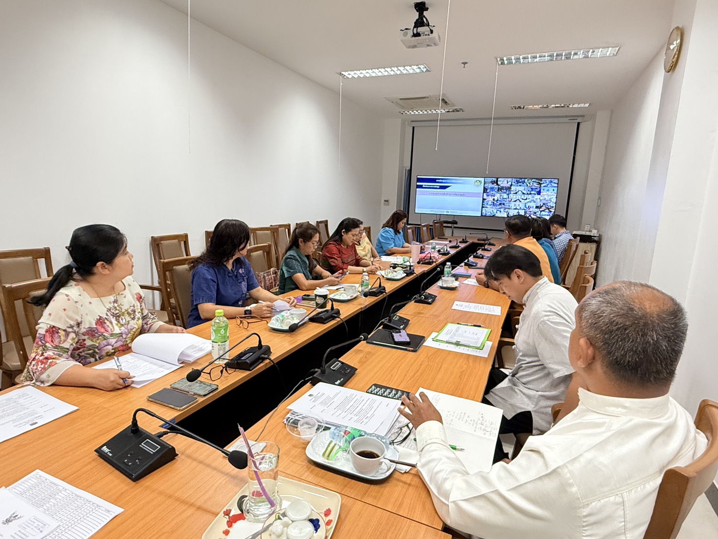 📣 พช.ราชบุรี ร่วมรับฟังประชุมกรมการพัฒนาชุมชน ครั้งที่ 3/2568 ผ่านระบบวีดิทัศน์ทางไกล (Video Conference) กรมการพัฒนาชุมชน กระทรวงมหาดไทย